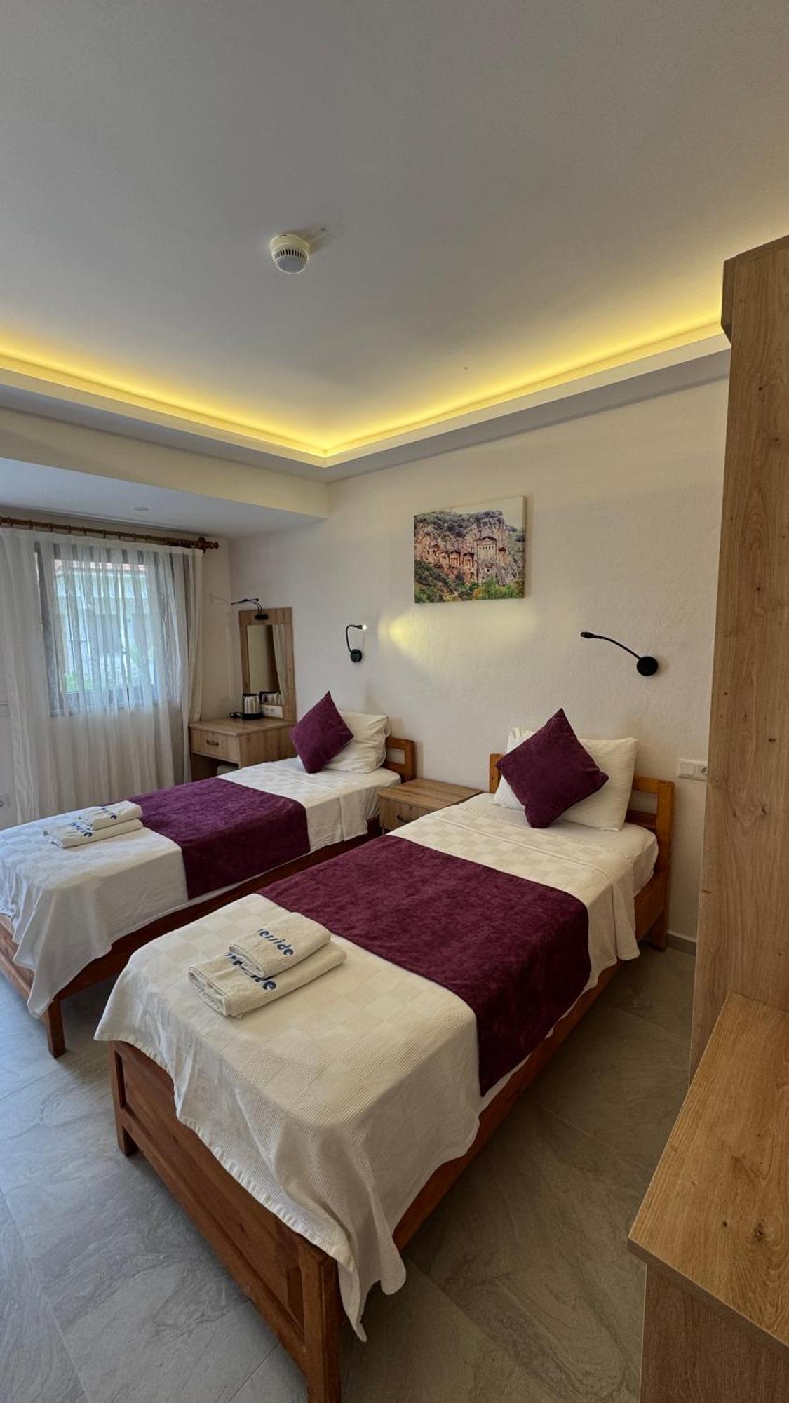 Large Single Room,1669830306:JPEG