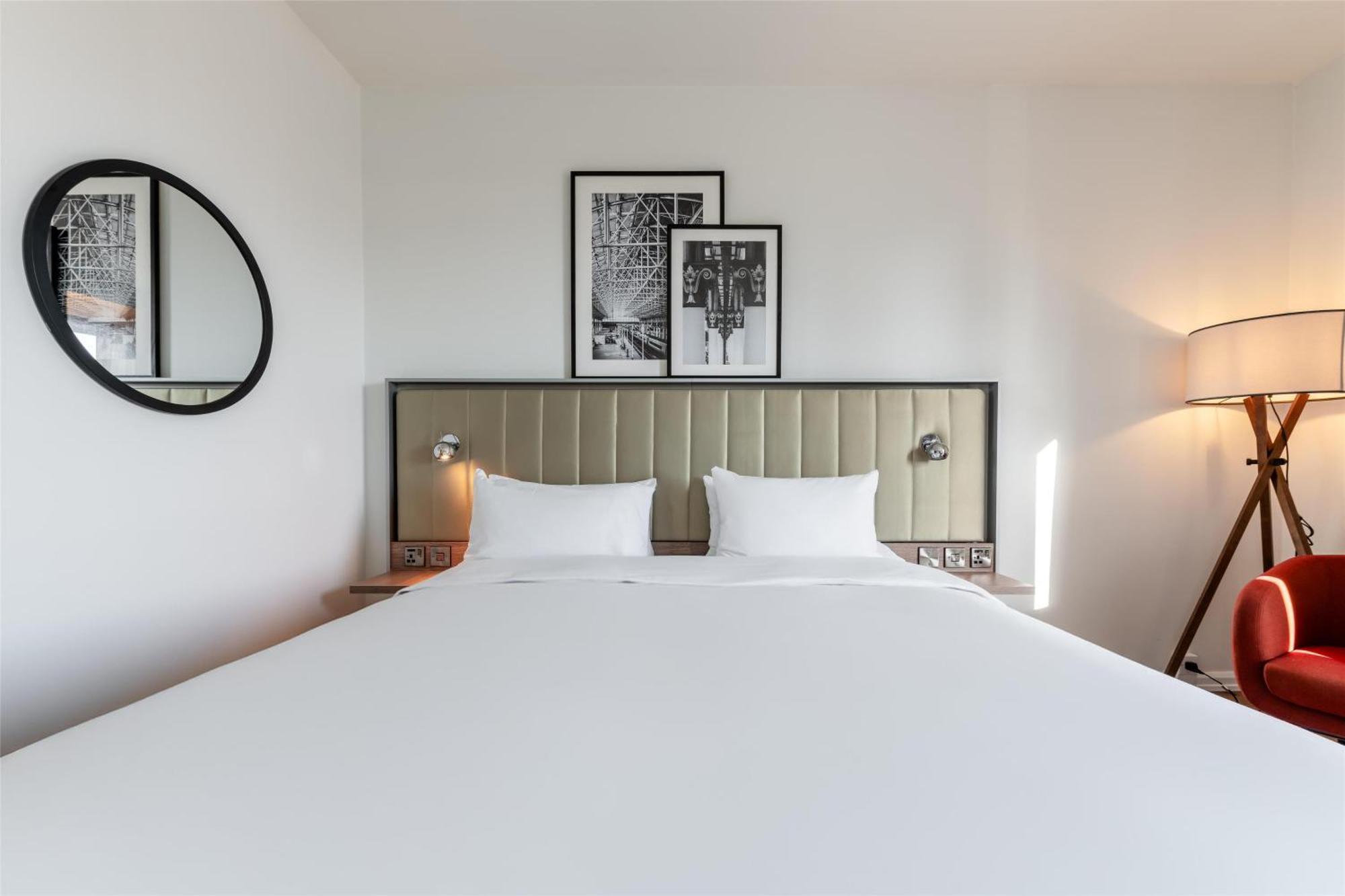 Net Zero Standard Room