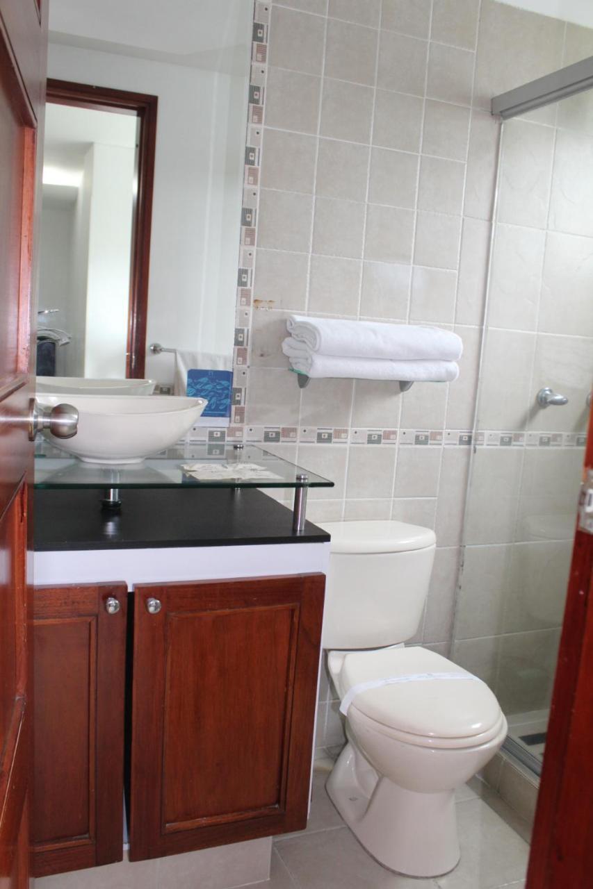 Quarto com 2 Camas de Solteiro