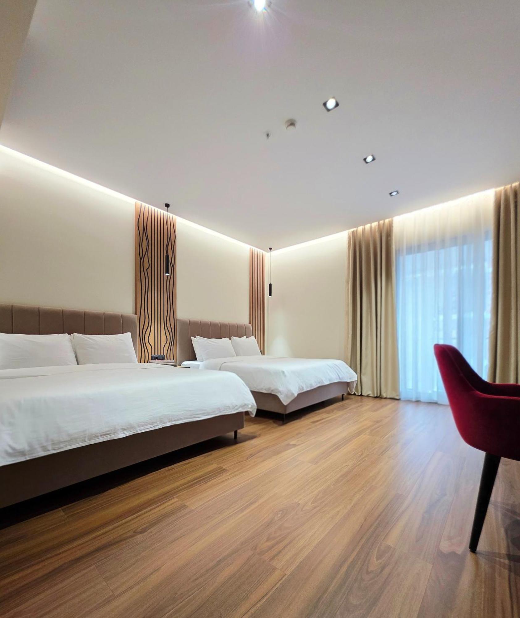King Room Two King Beds