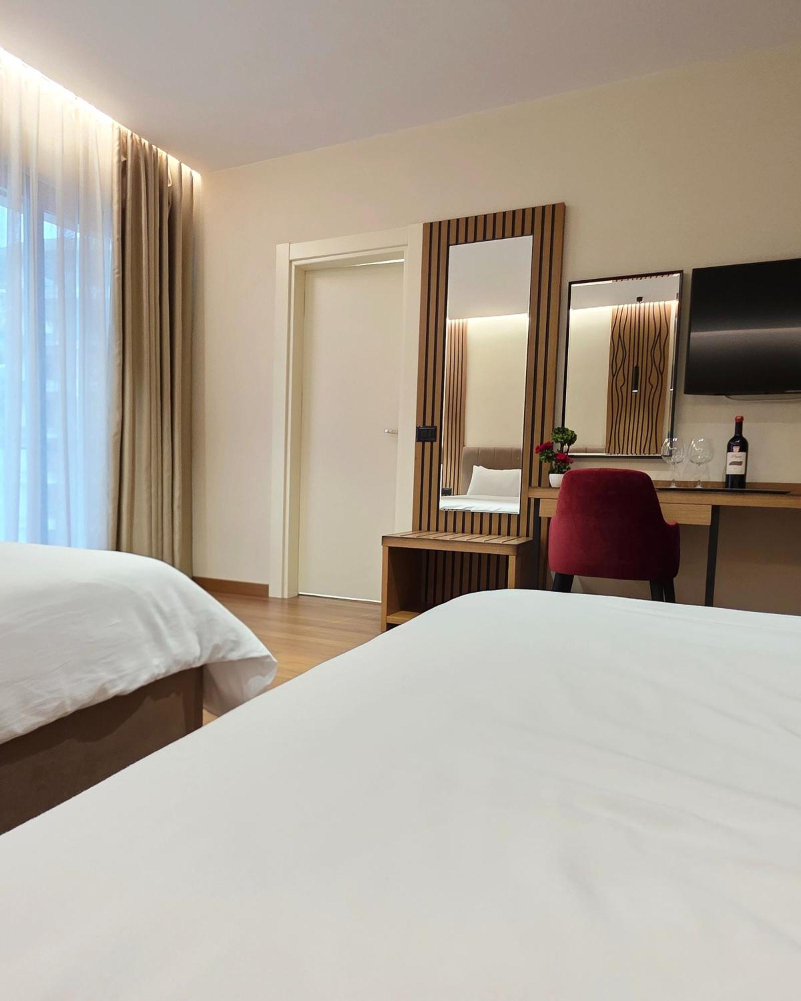 King Room Two King Beds