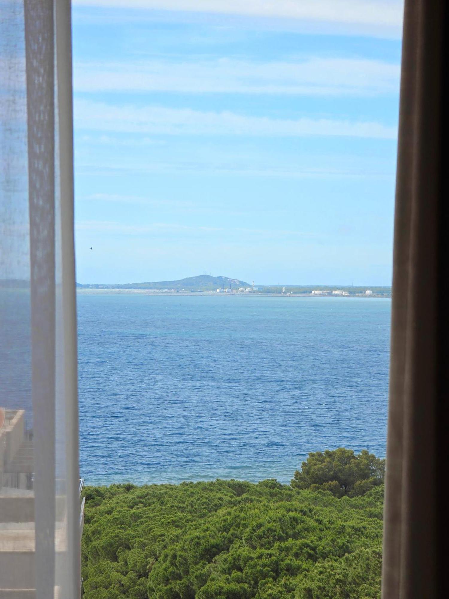 Deluxe Twin Room Sea View