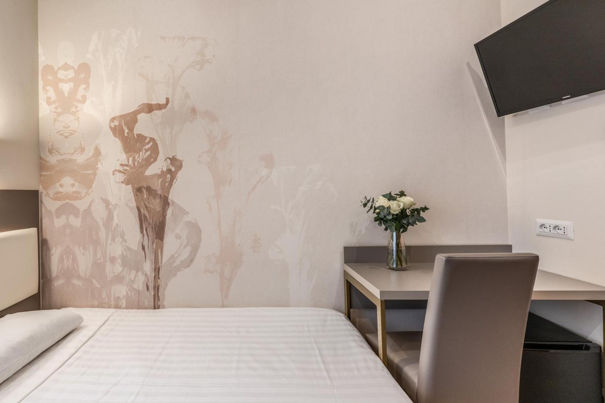 Superior Single Room
