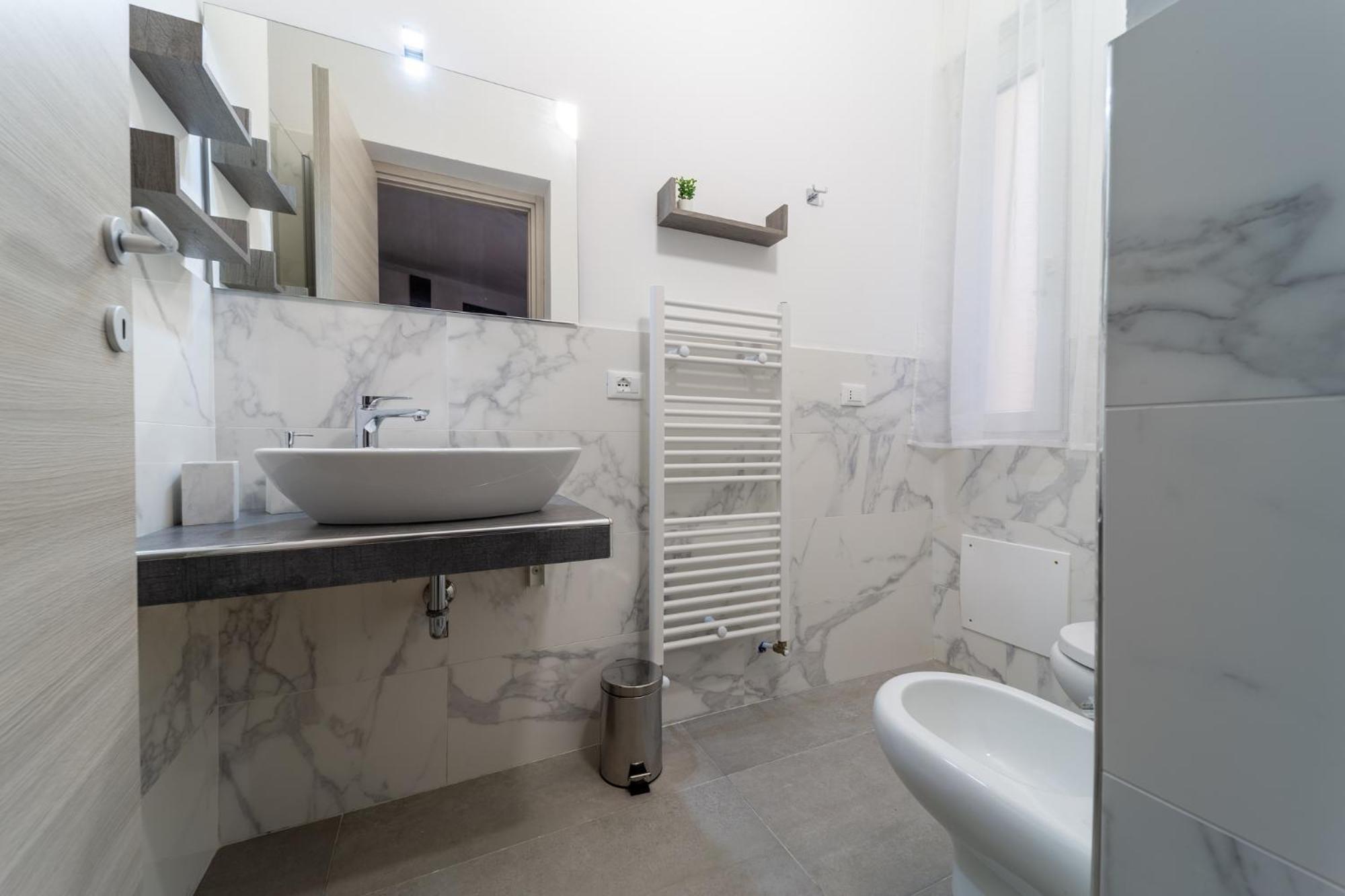 Single Room Private Bathroom