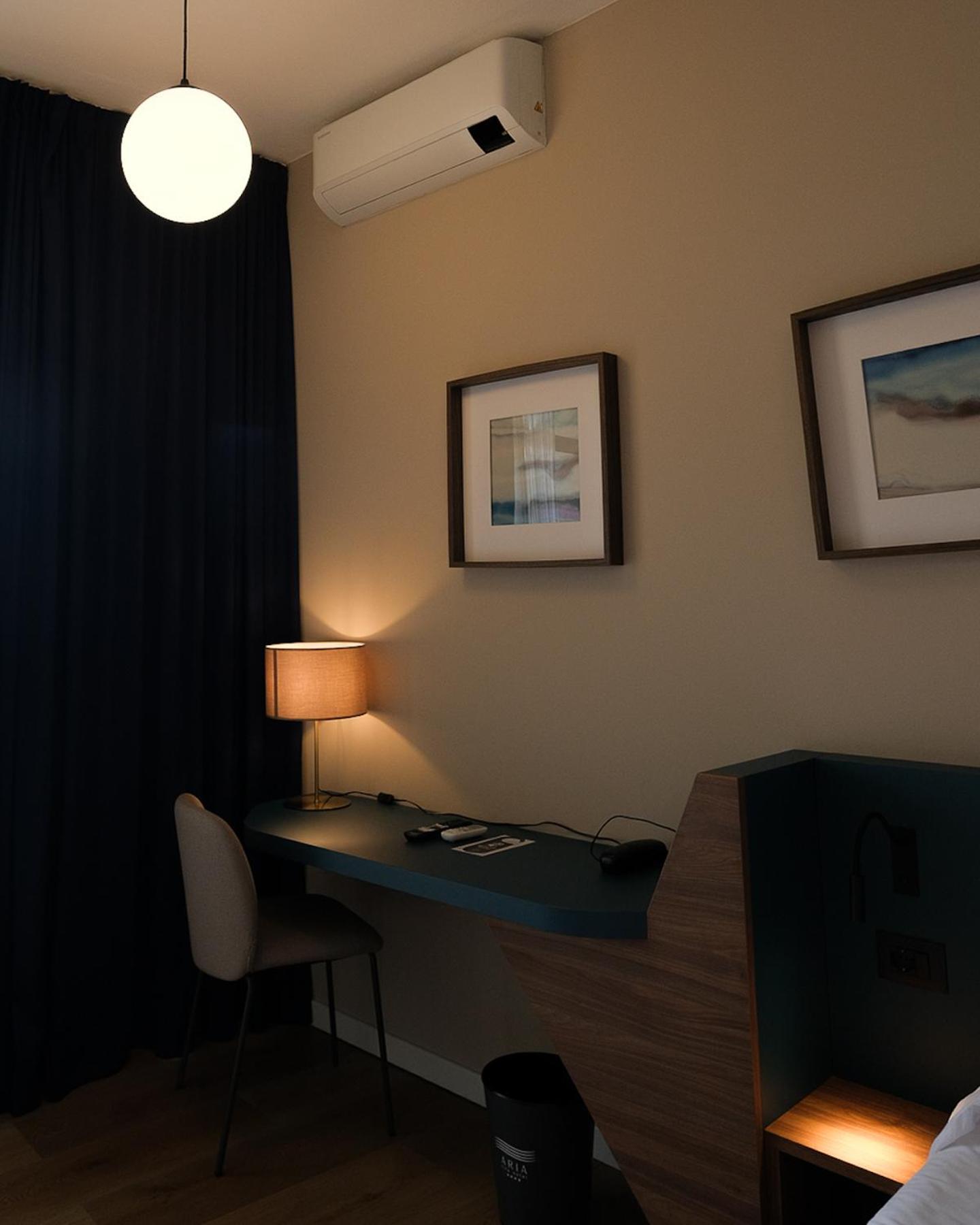 King Room Lake View