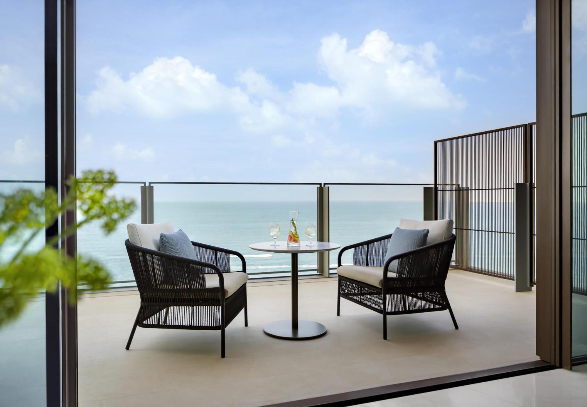 Seascape King Room