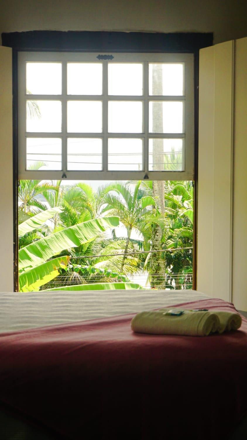 Deluxe Double Room Bath