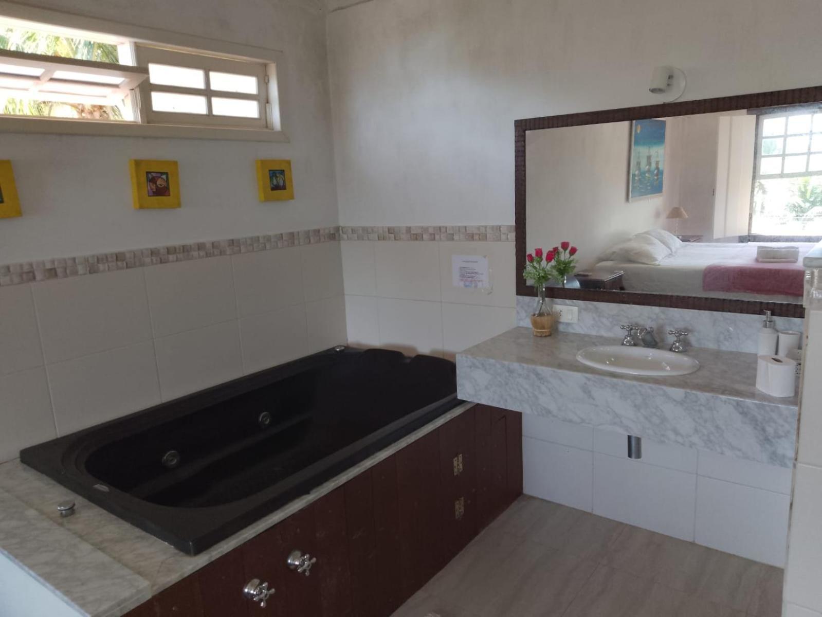 Deluxe Double Room Bath