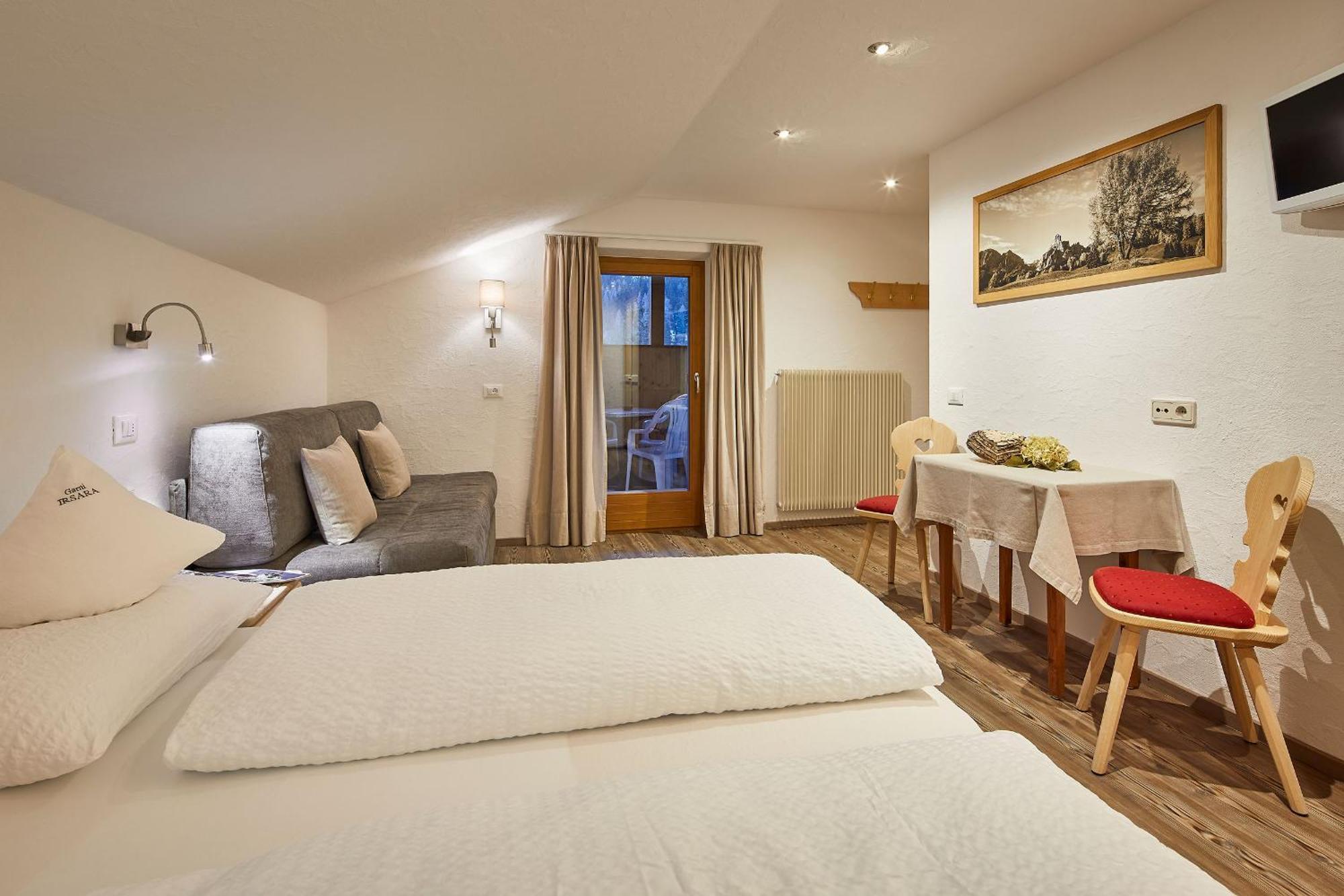 Deluxe Double or Twin Room,1683820584:JPEG