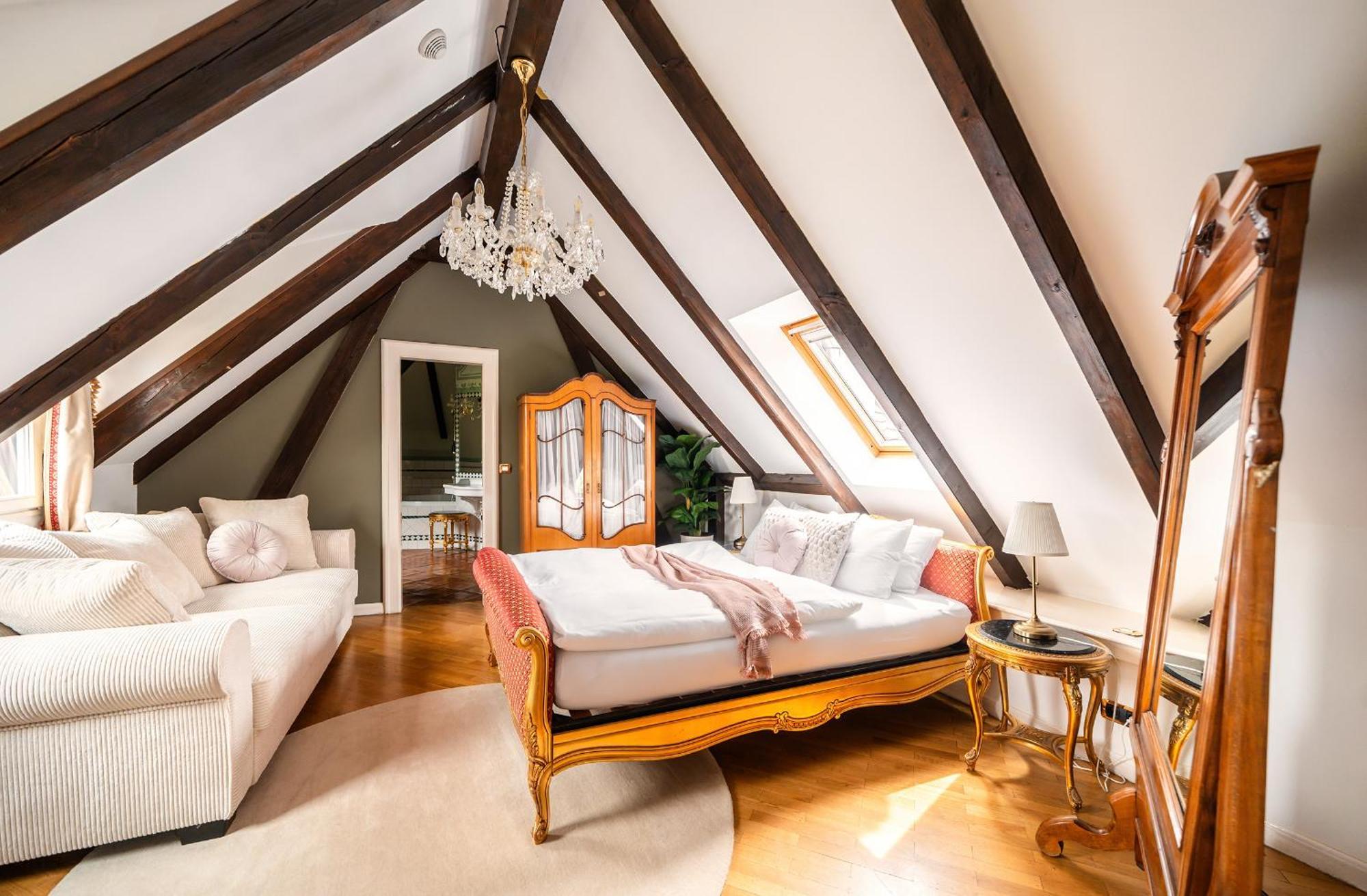 King Suite Castle view
