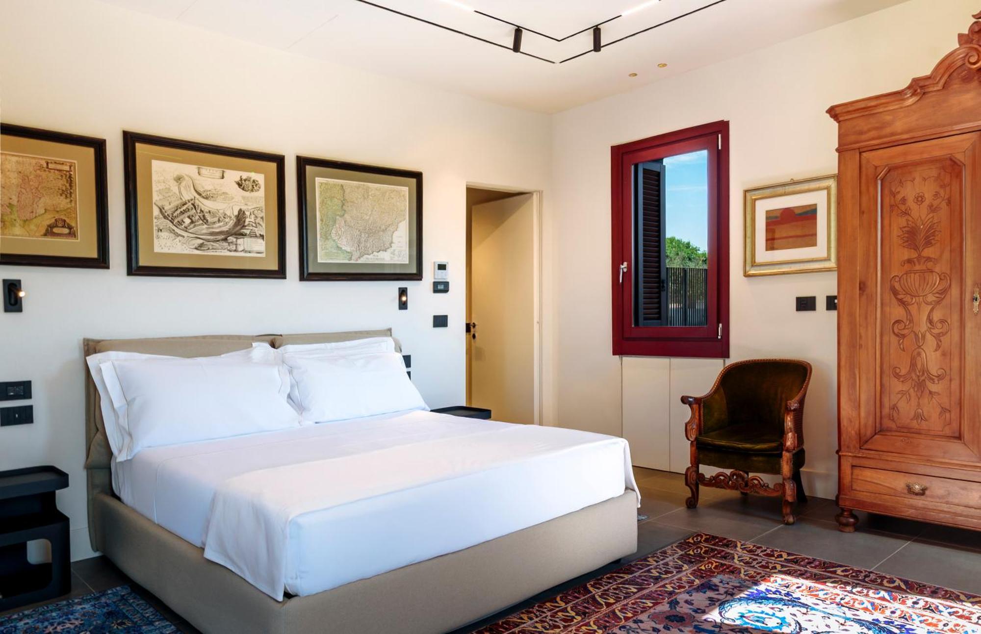 Double Room Private Bathroom