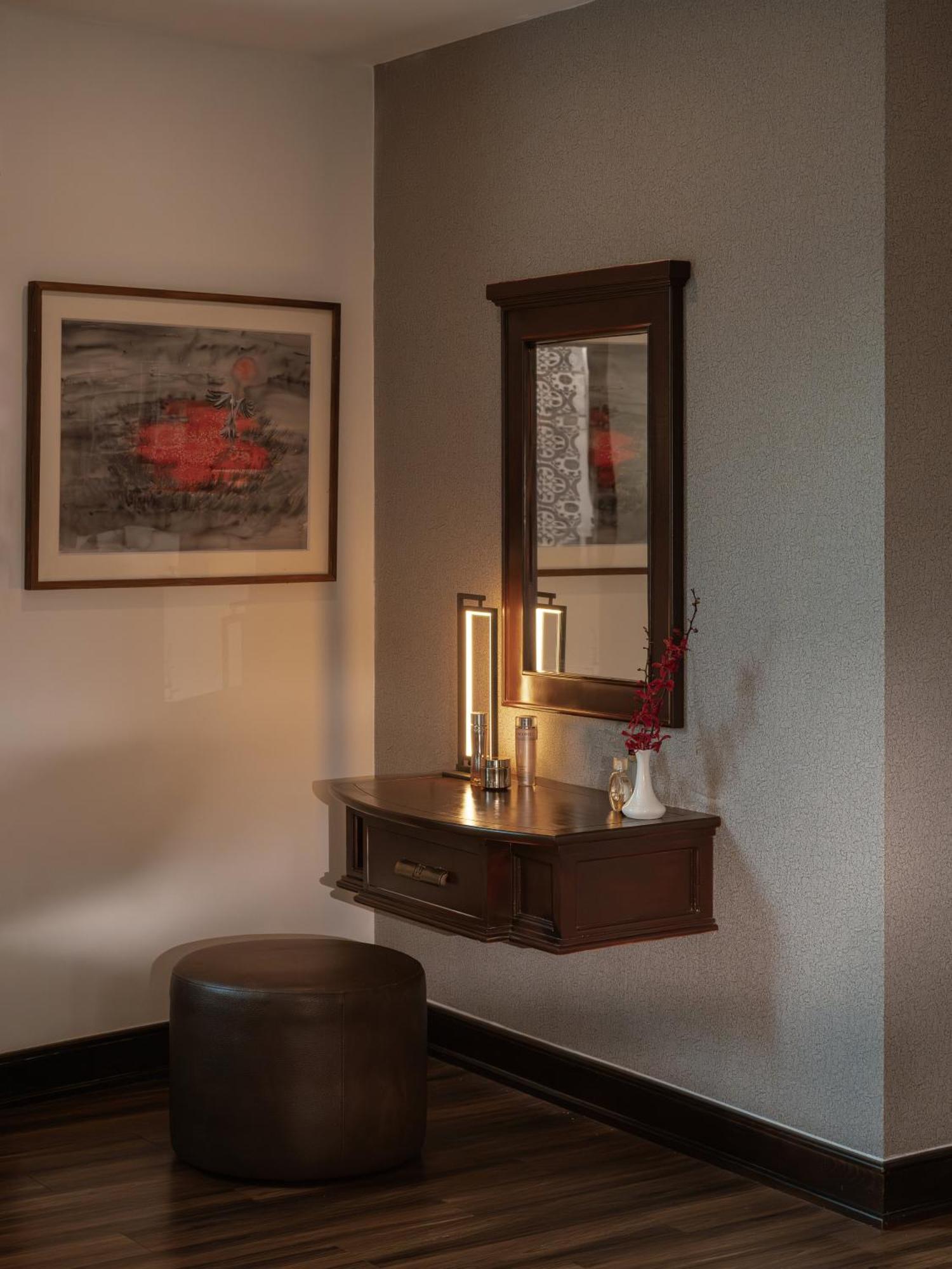 Odys Premium Double Daily Minibar & 1 time Afternoon Tea