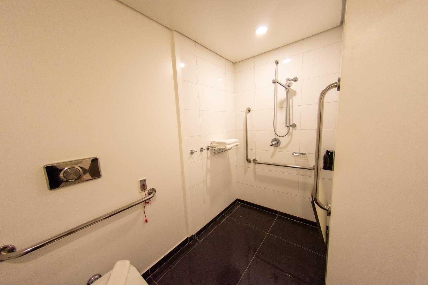 Quarto com 2 Camas de Solteiro - Acessível para Hóspedes com Mobilidade Reduzida