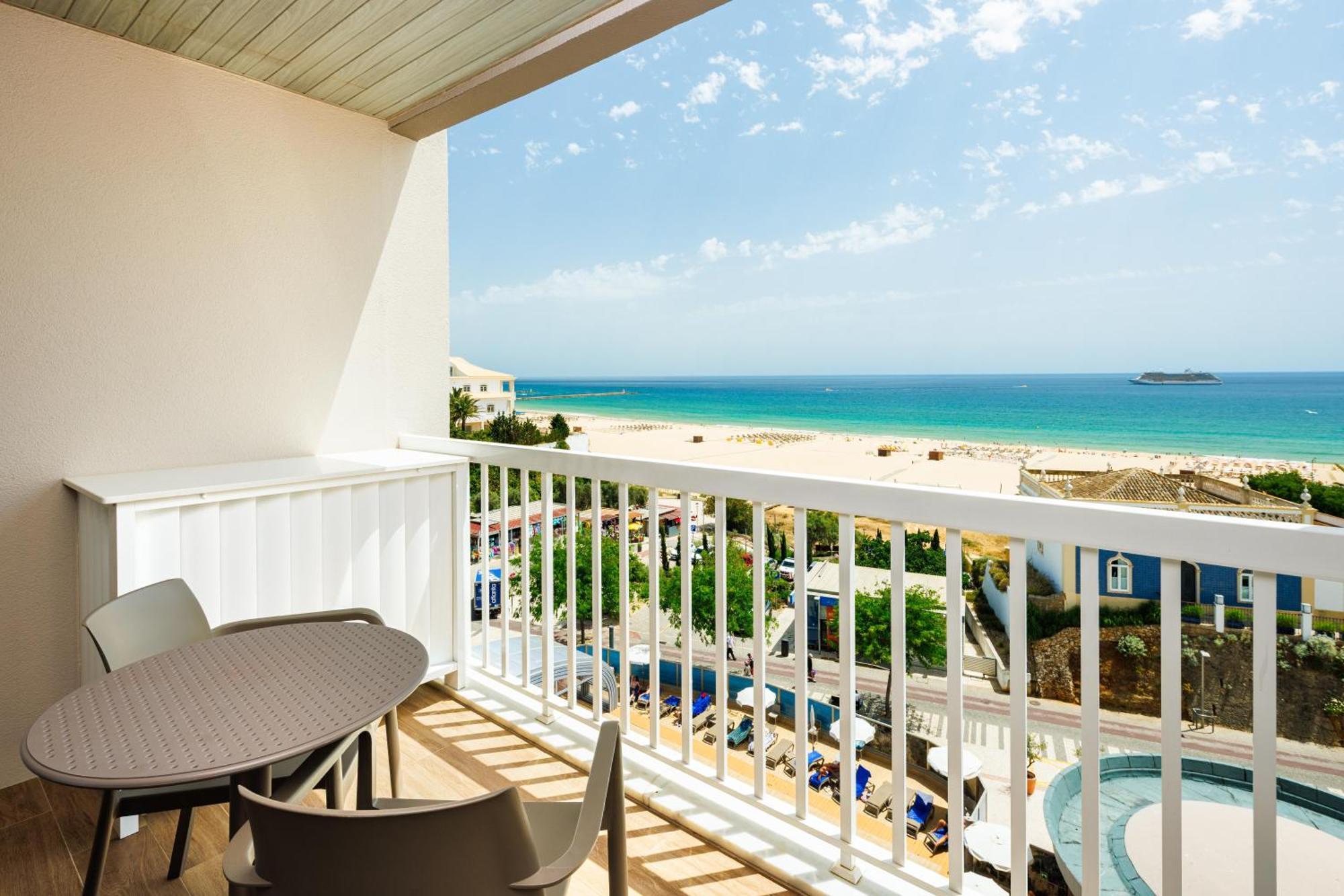 Junior Suite Front Sea View
