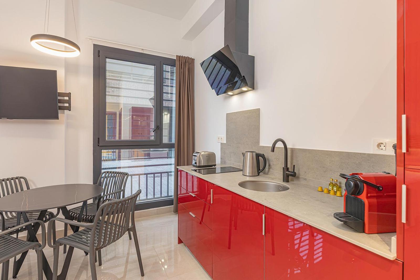 Deluxe Apartment