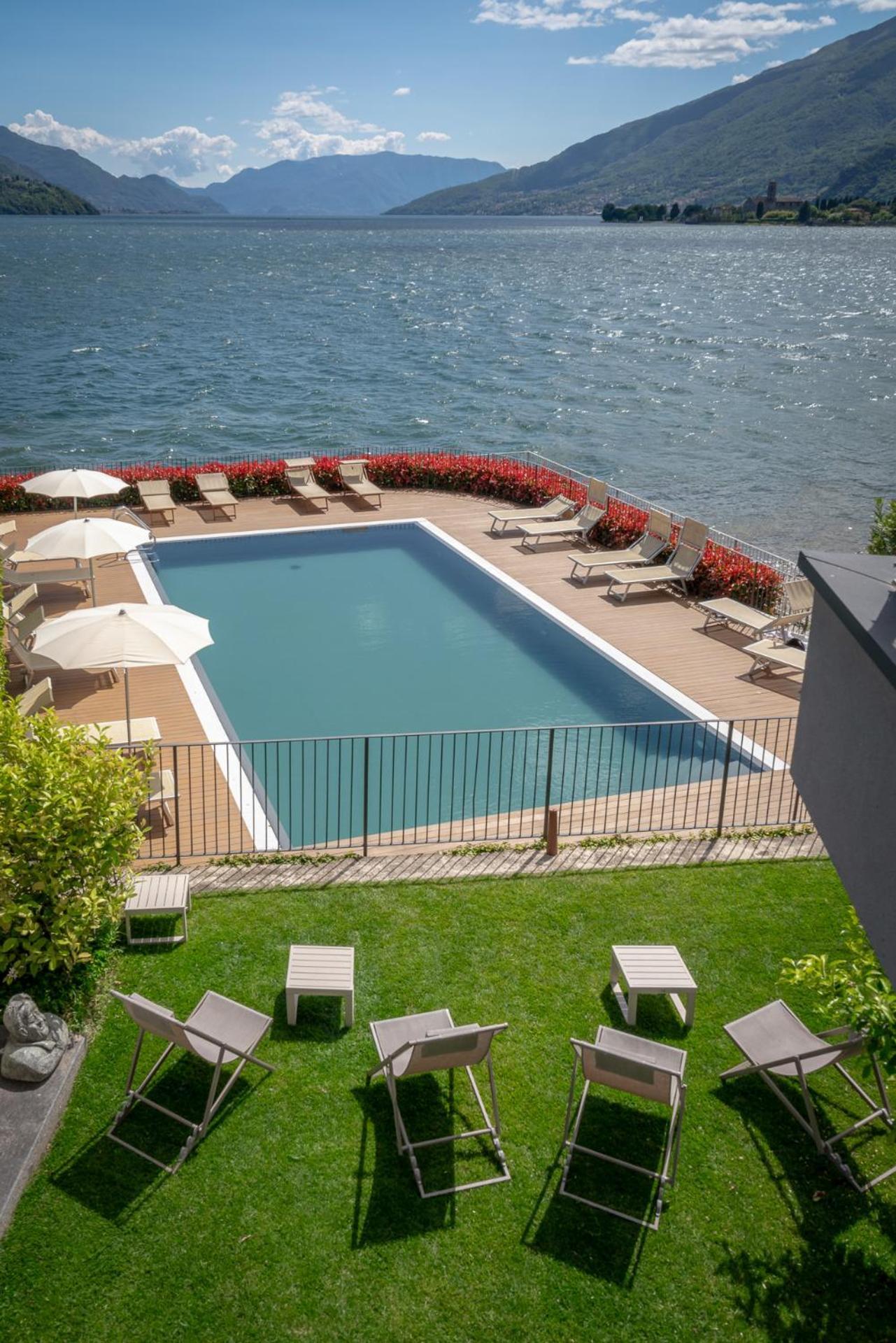 Comfort Triple Room Lake View