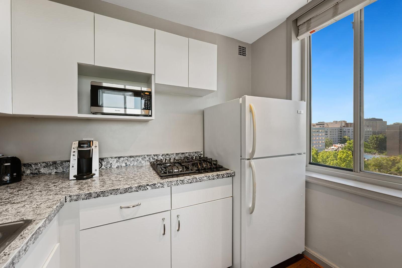 Potomac King Suite