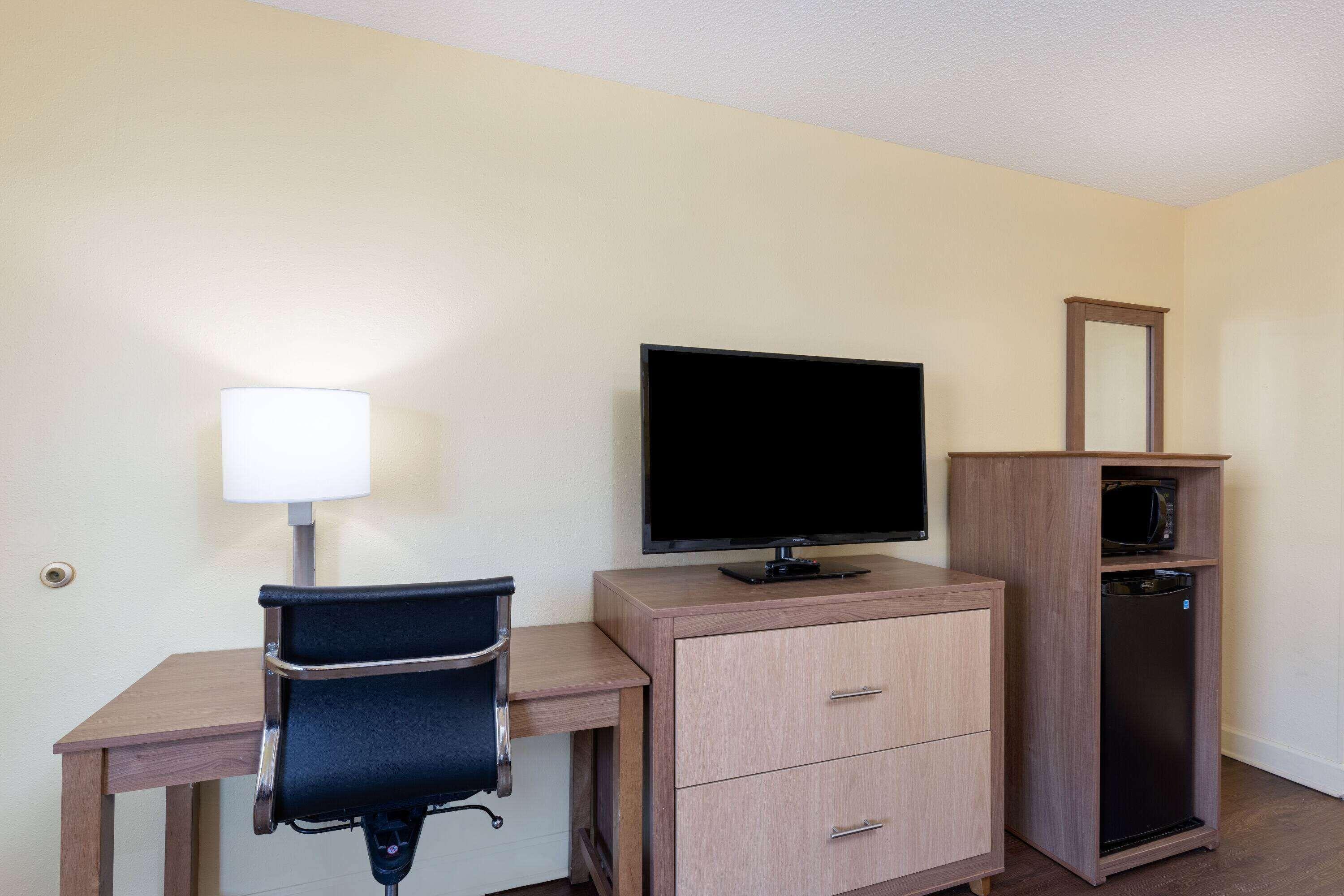 1 King Bed One-Bedroom Suite Non-Smoking,1498777006:JPEG
