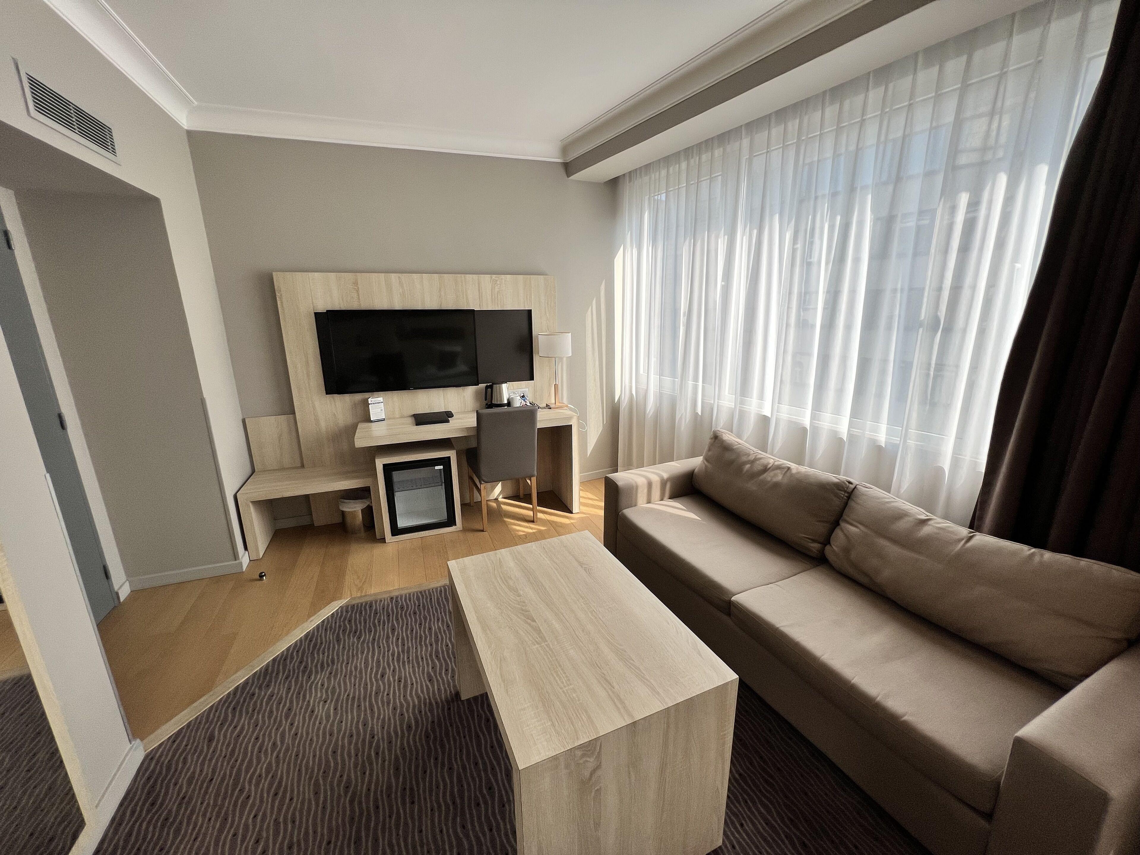 Executive Queen Room