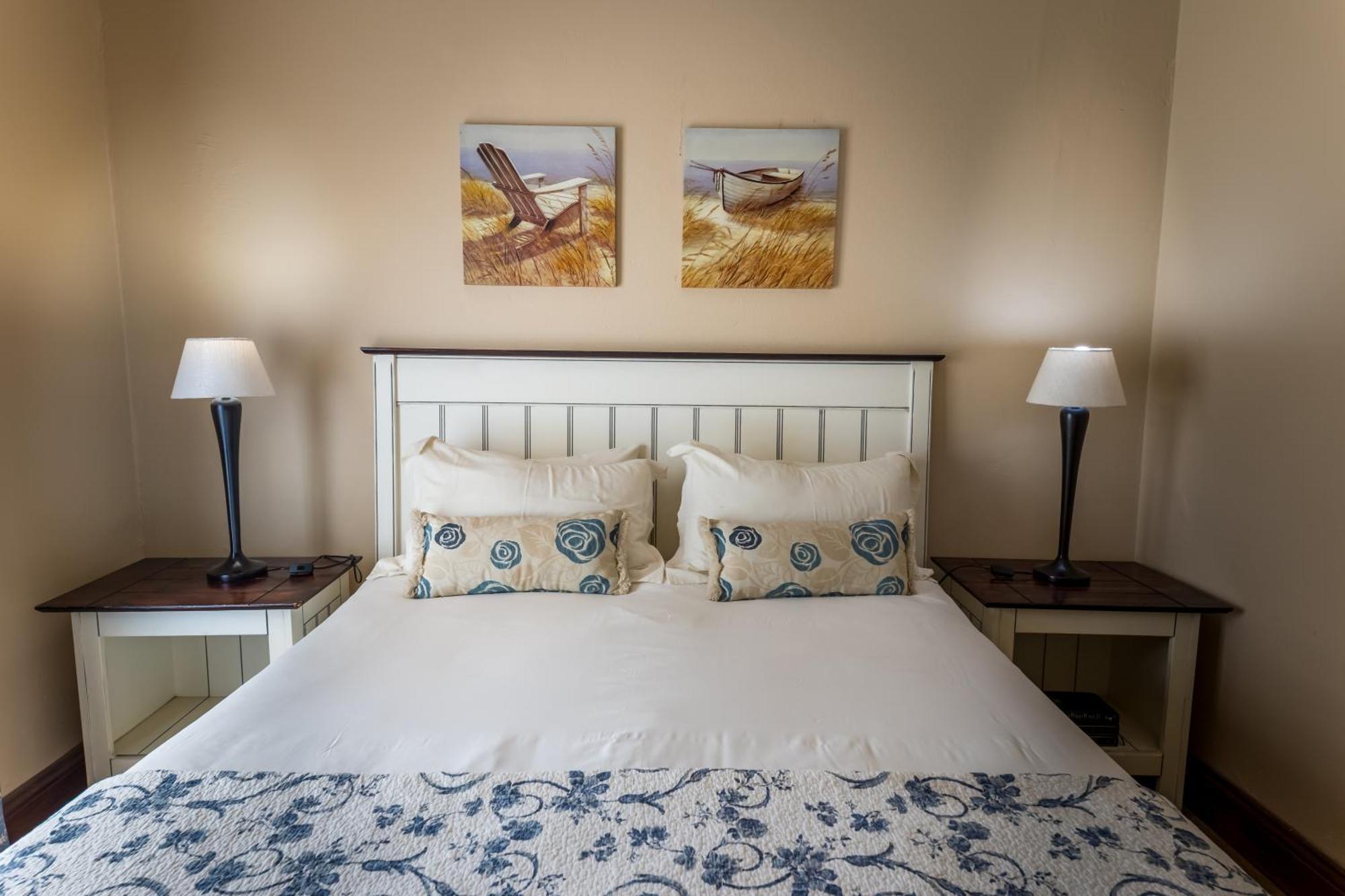 Two-Bedroom Suite 294 Van Riebeeck Street