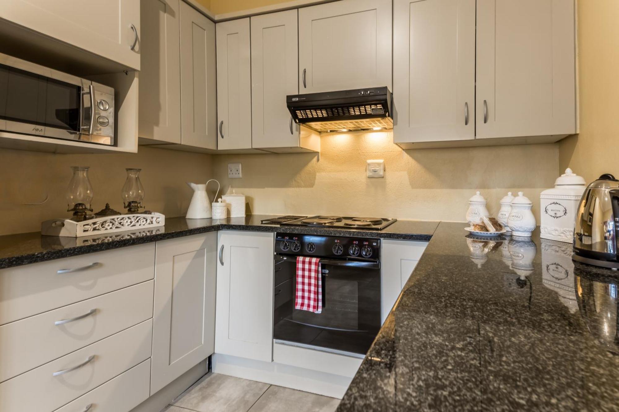 One-Bedroom Suite Garden View 294 Van Riebeeck Street