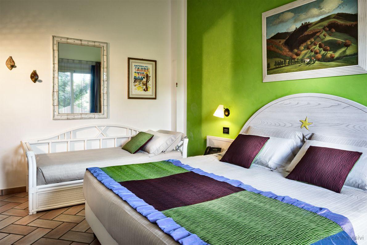 Deluxe Double or Twin Room Sea View
