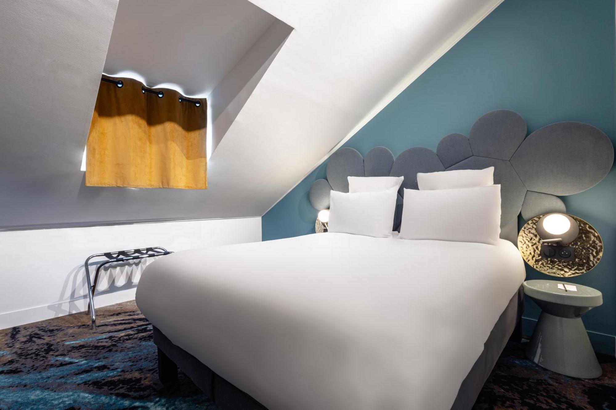 Classic Attic Room Double Bed