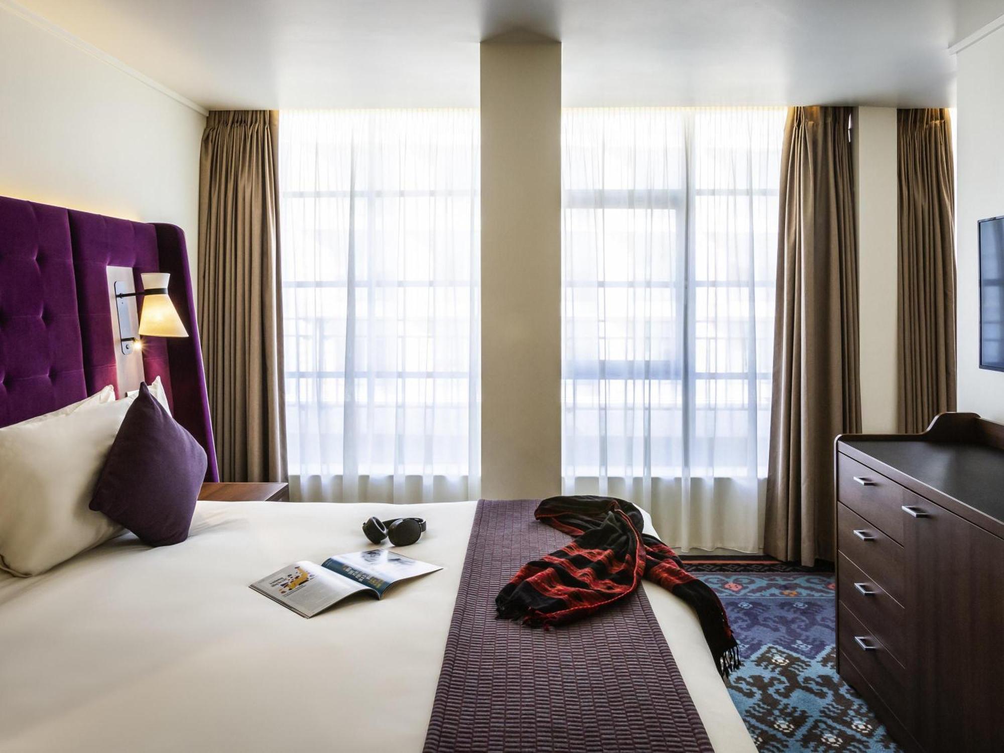 Suite Júnior com Cama King-size e Sofá-cama