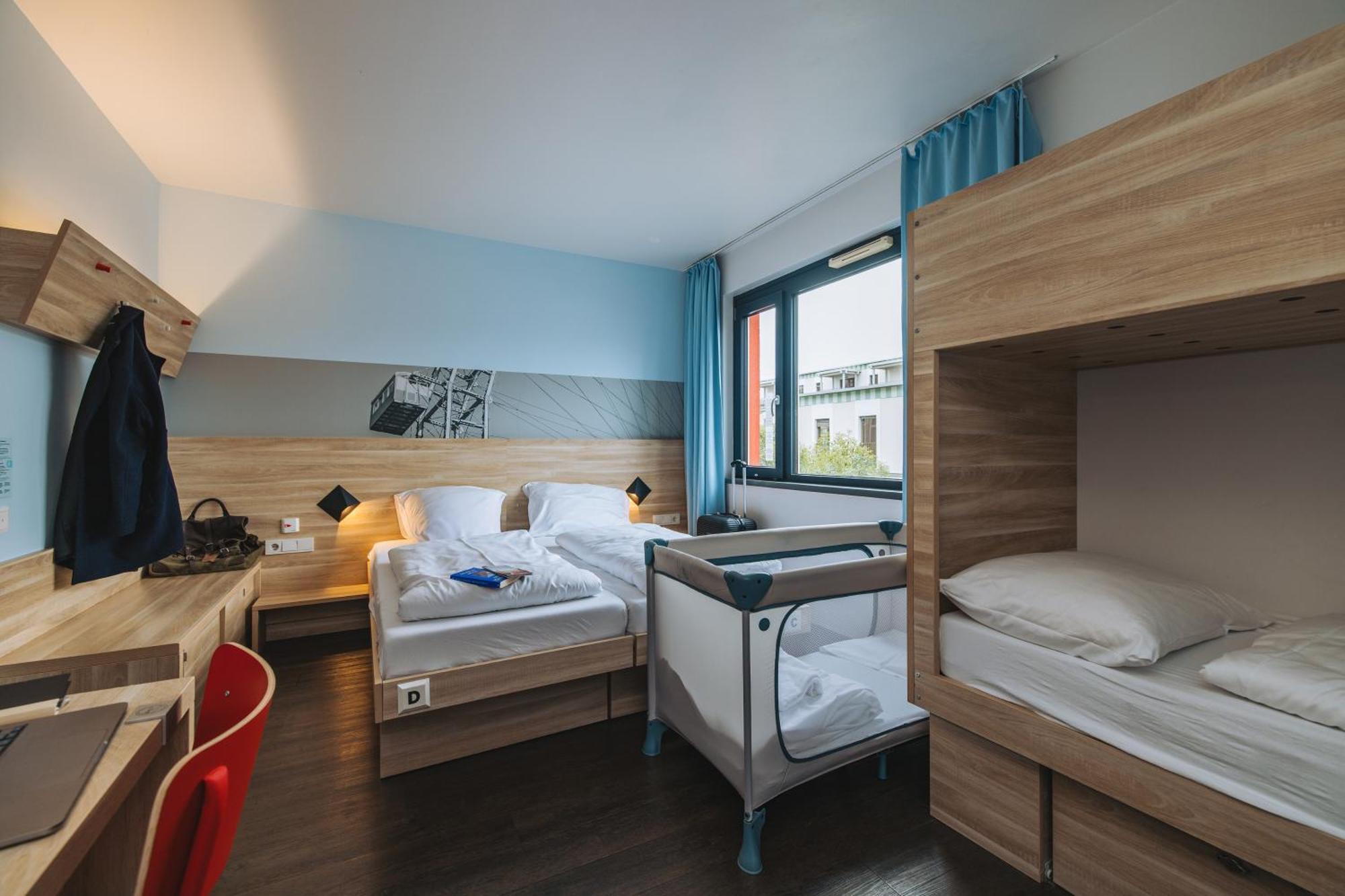 Quad Room