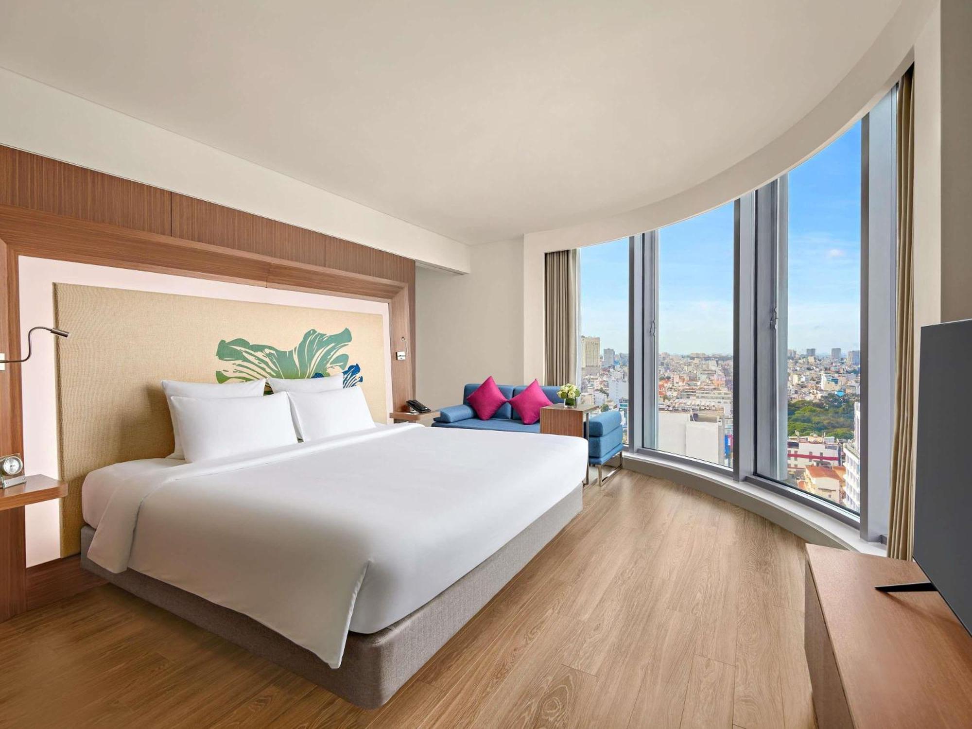 Executive Suite Premier Lounge Access