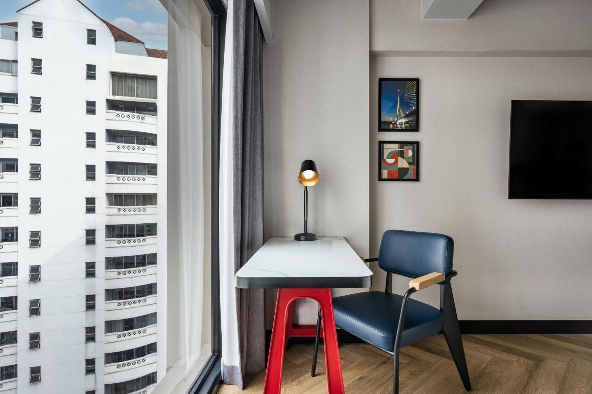 Deluxe Premier Room 1 King City view