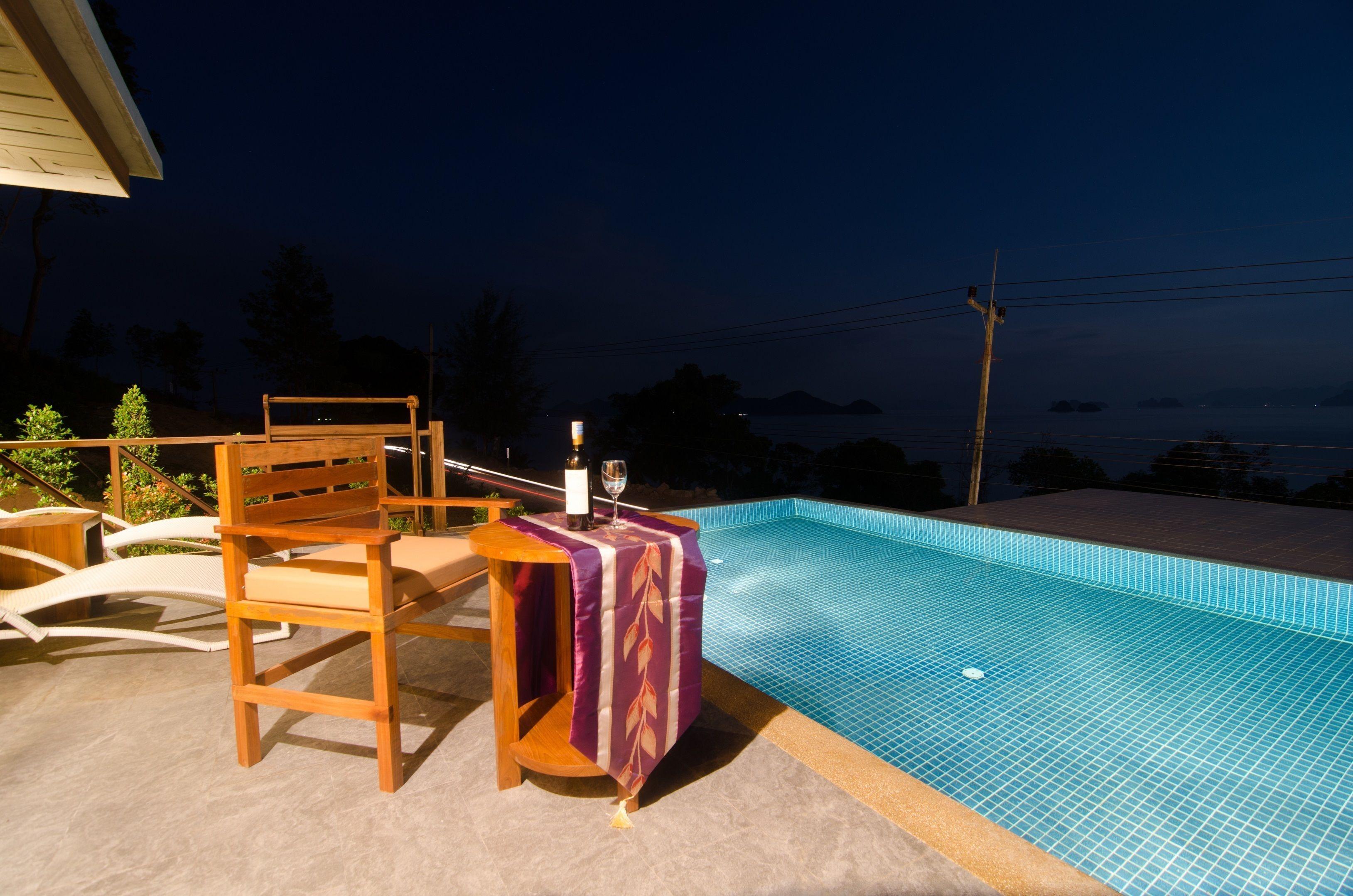 Deluxe Pool Villa Ocean View