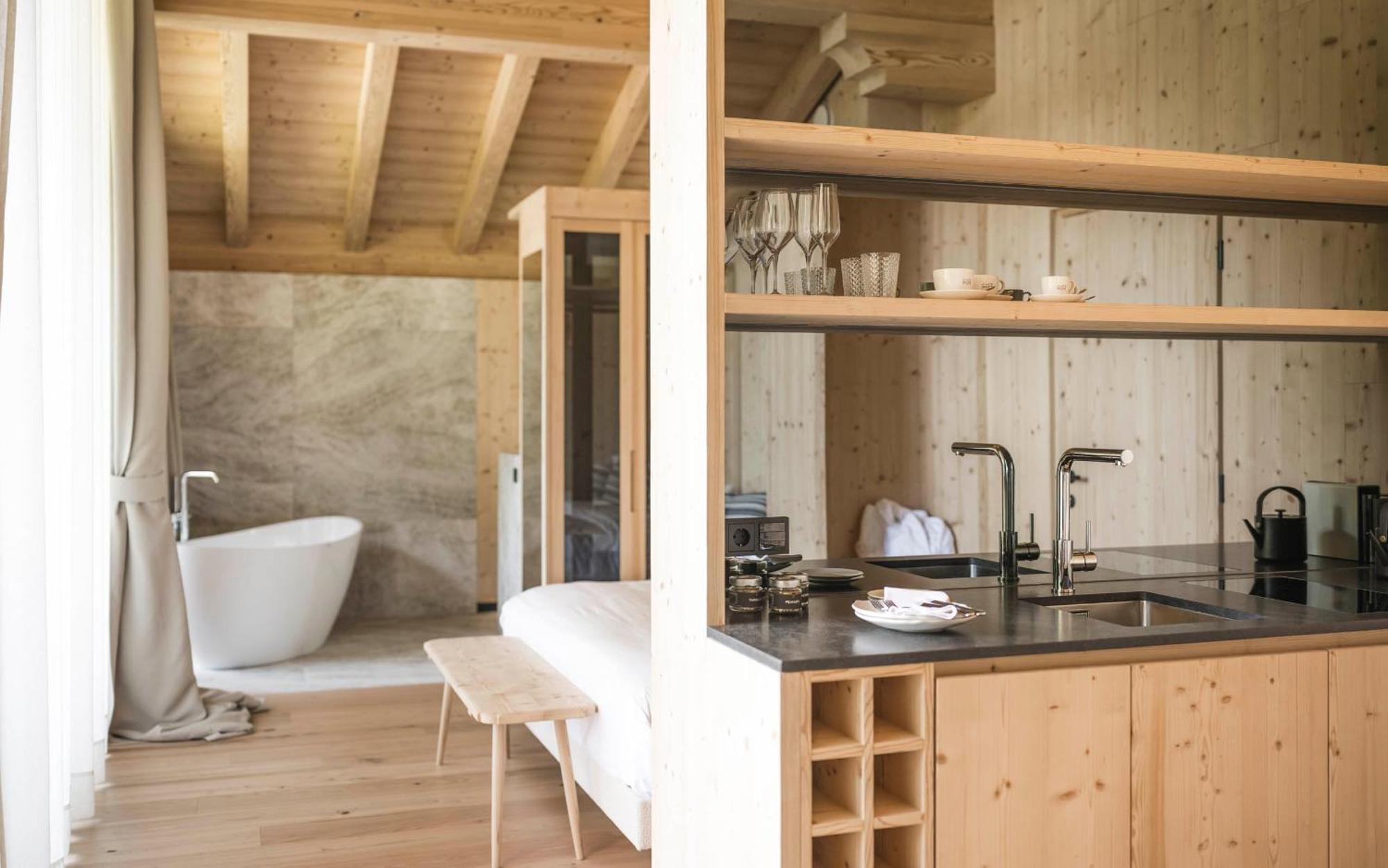 Suite Hot Tub
