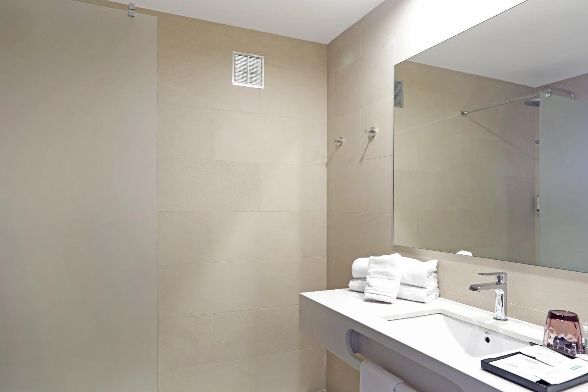 Deluxe Double Room with Terrace,1729990523:JPEG