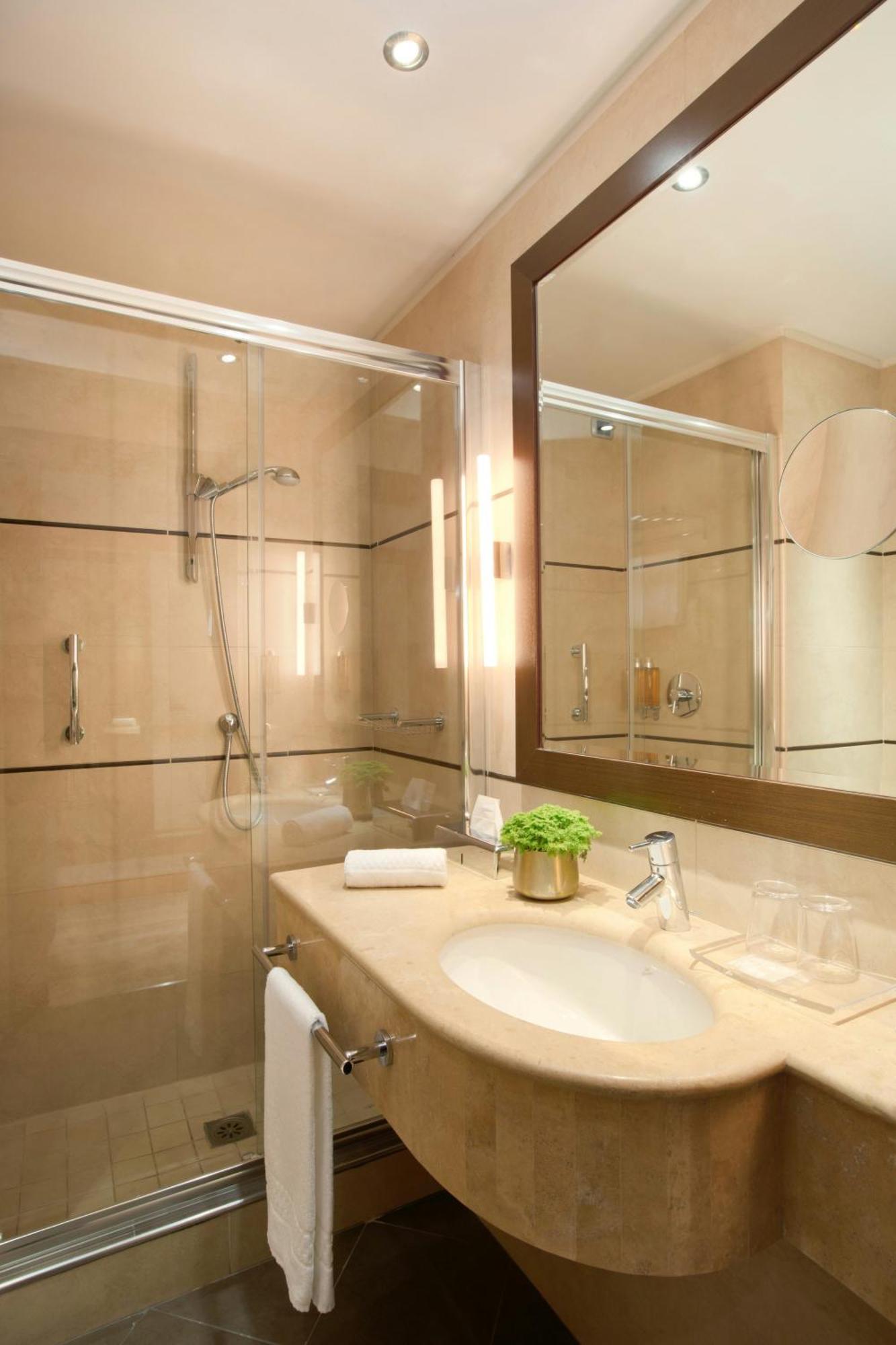 Classic Double or Twin Room