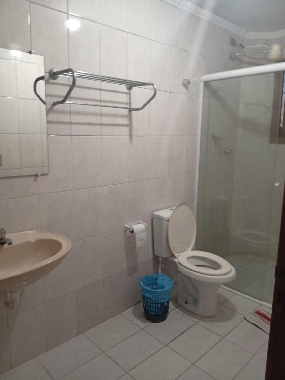 Twin Room,1739431454:JPEG