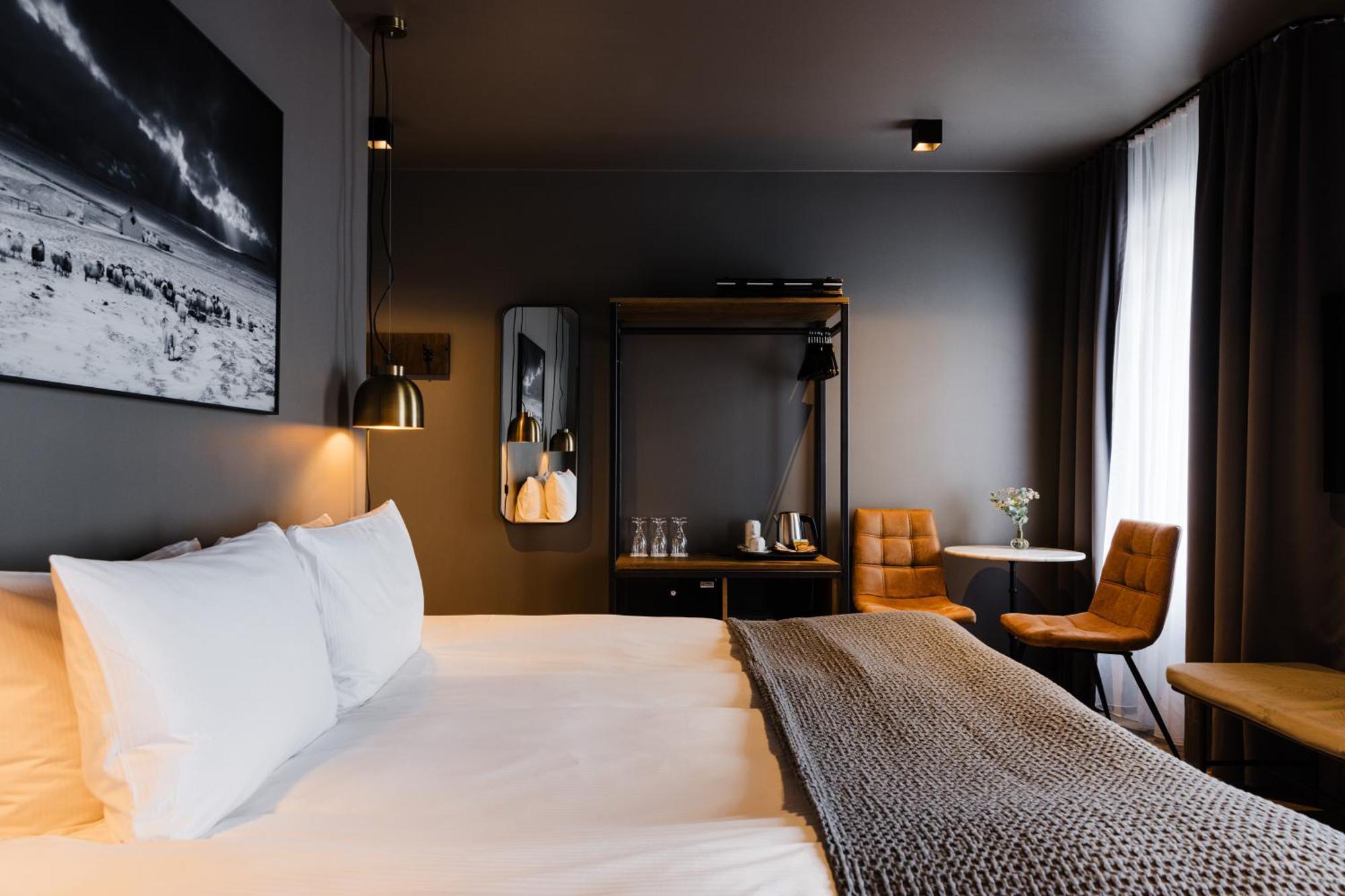 Triple Room,1742567127:JPEG