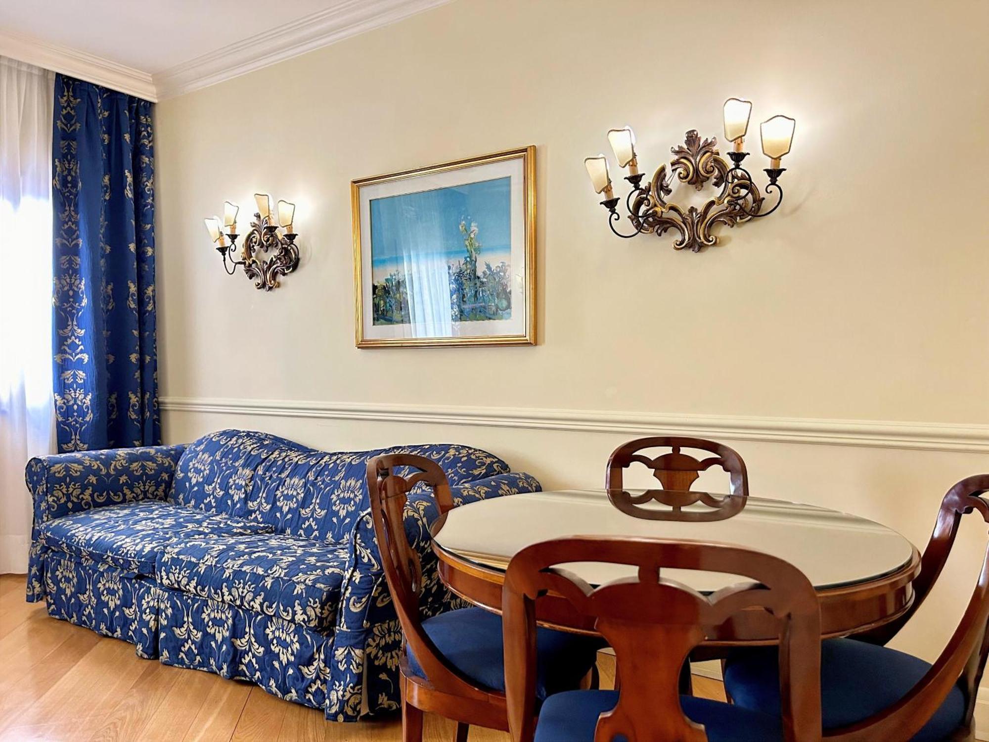 Classic One-Bedroom Apartment