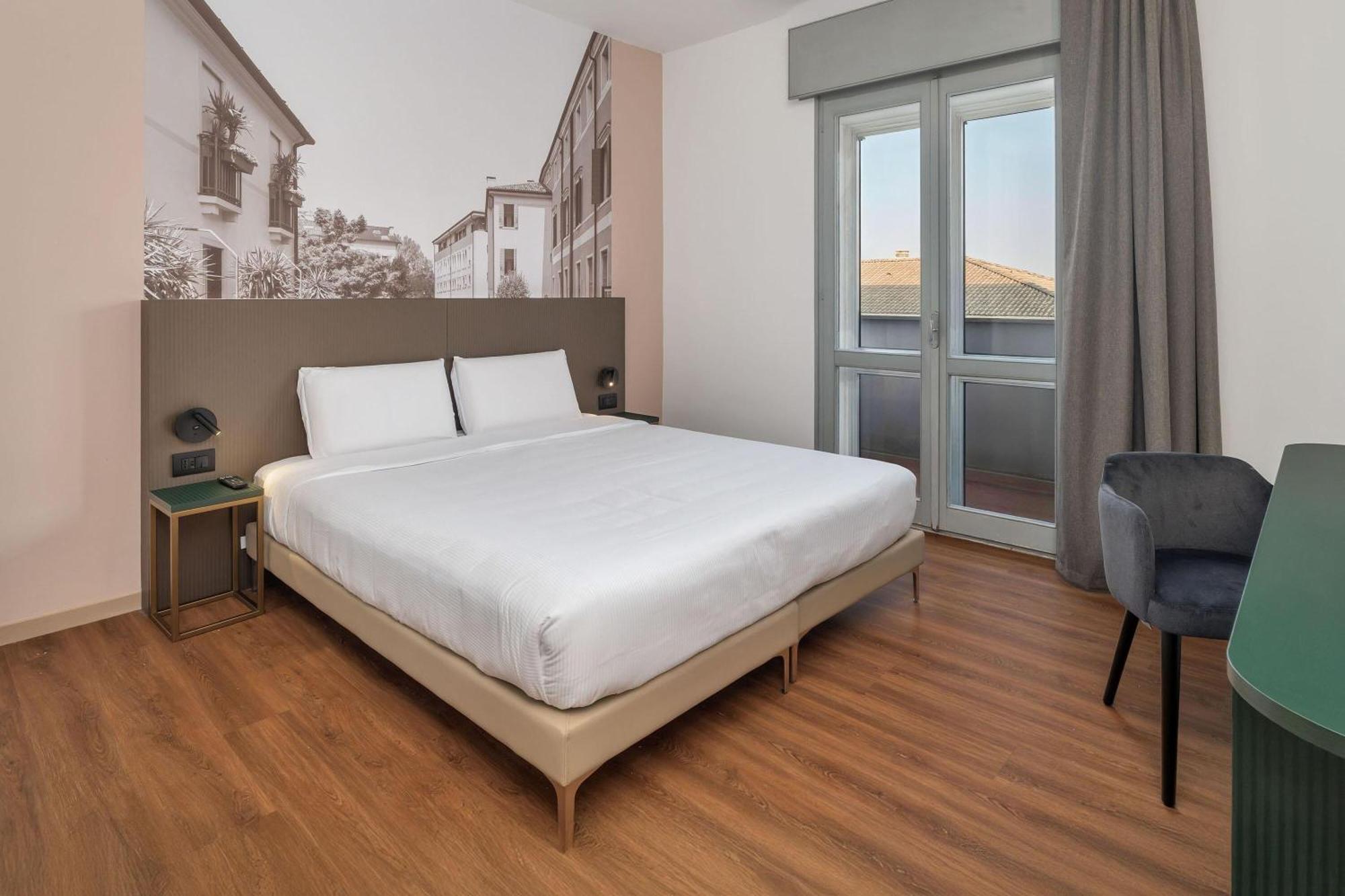 Superior Double or Twin Room Terrace