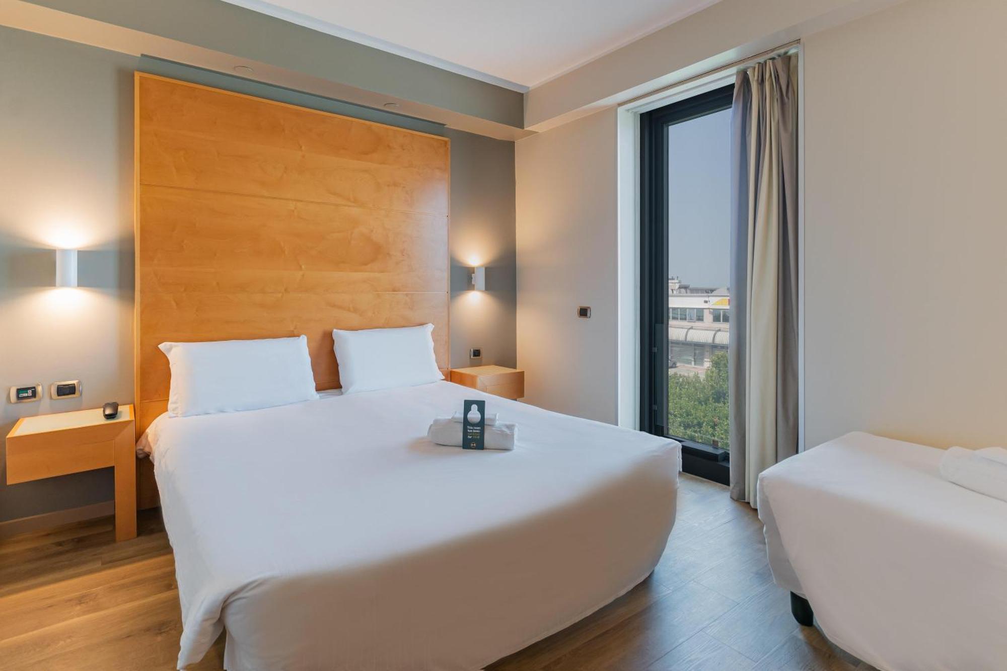Triple Room Terrace