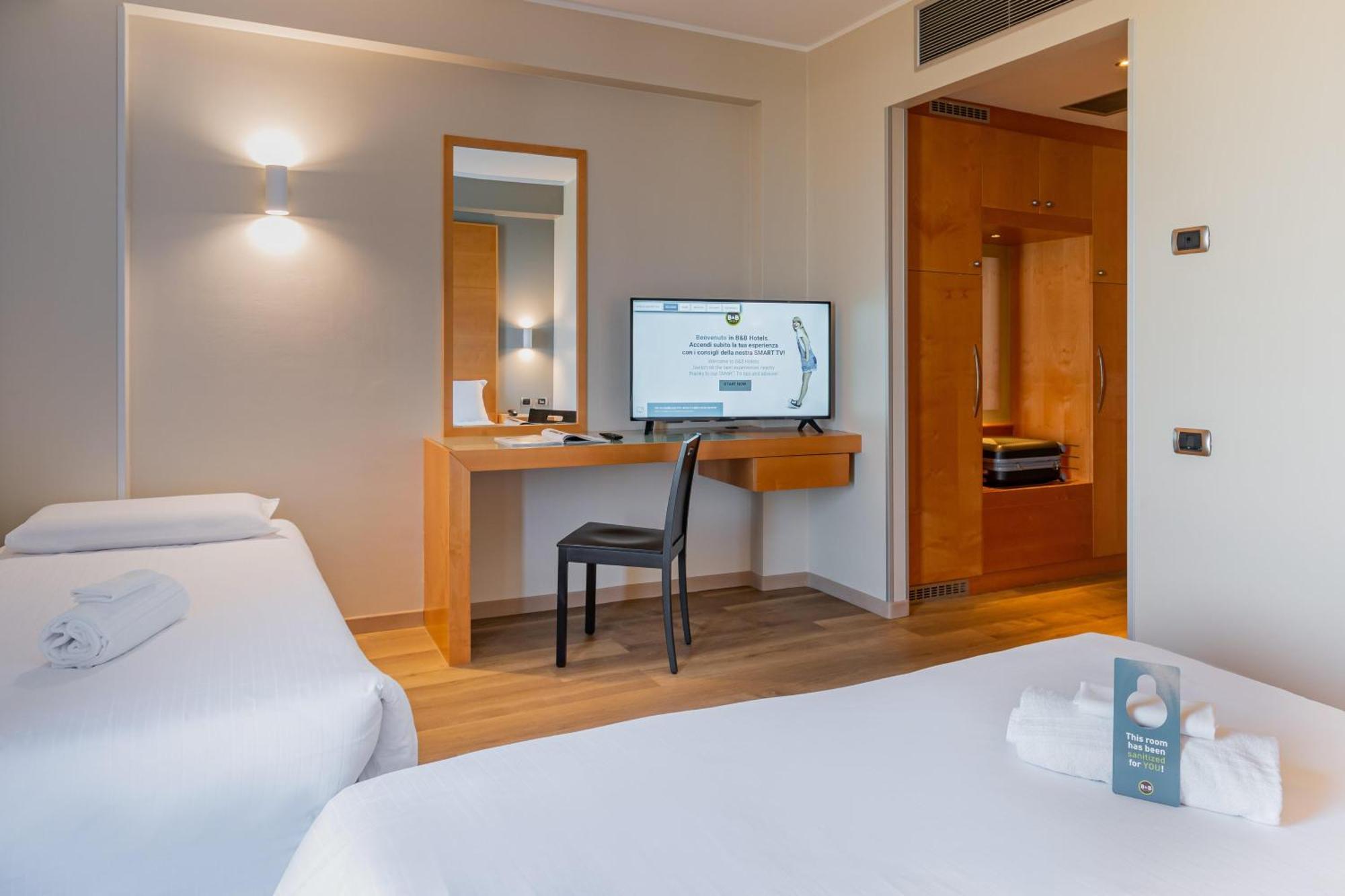 Triple Room Terrace