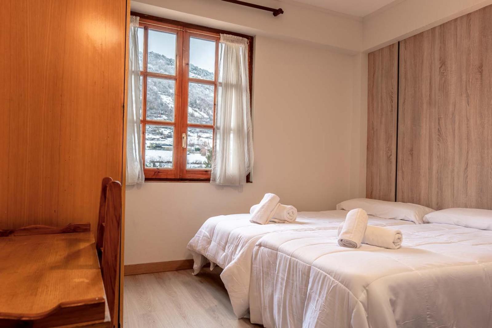 Economy Twin Room