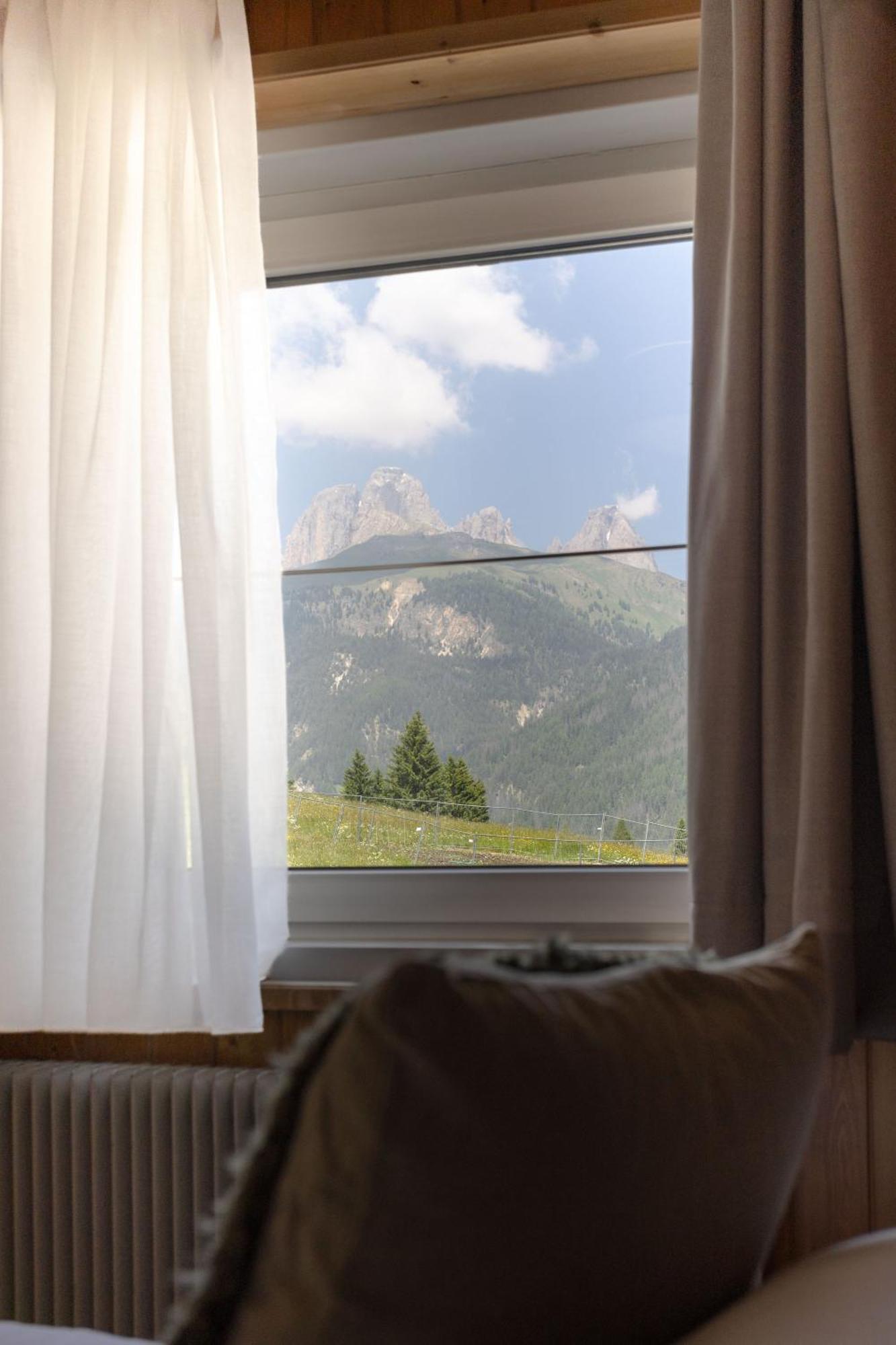 Double Room Mountain View