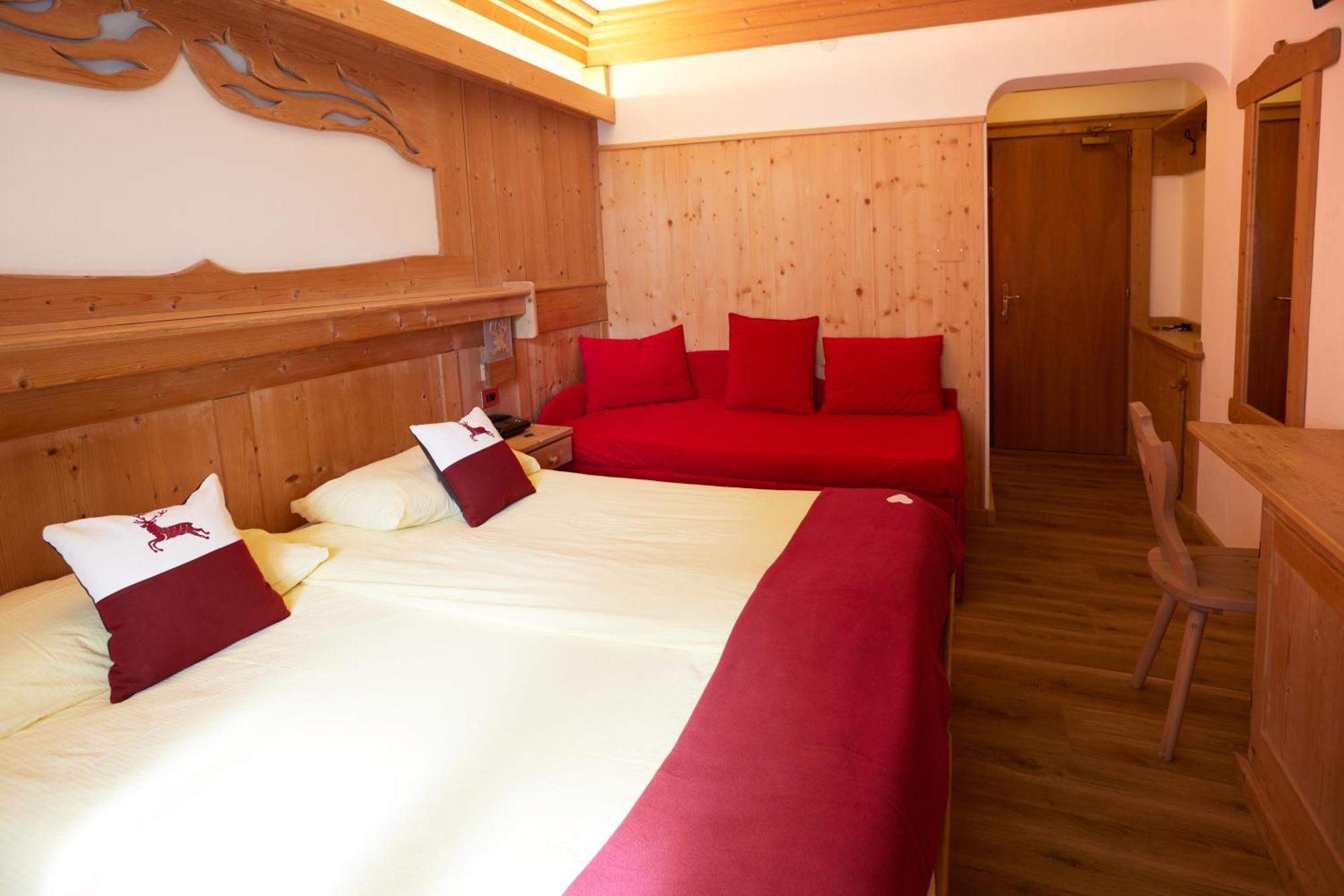 Economy Triple Room
