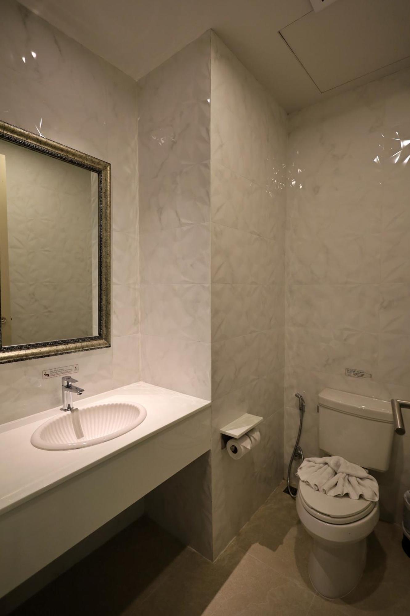 Bay Grand Suite,1742788404:JPEG