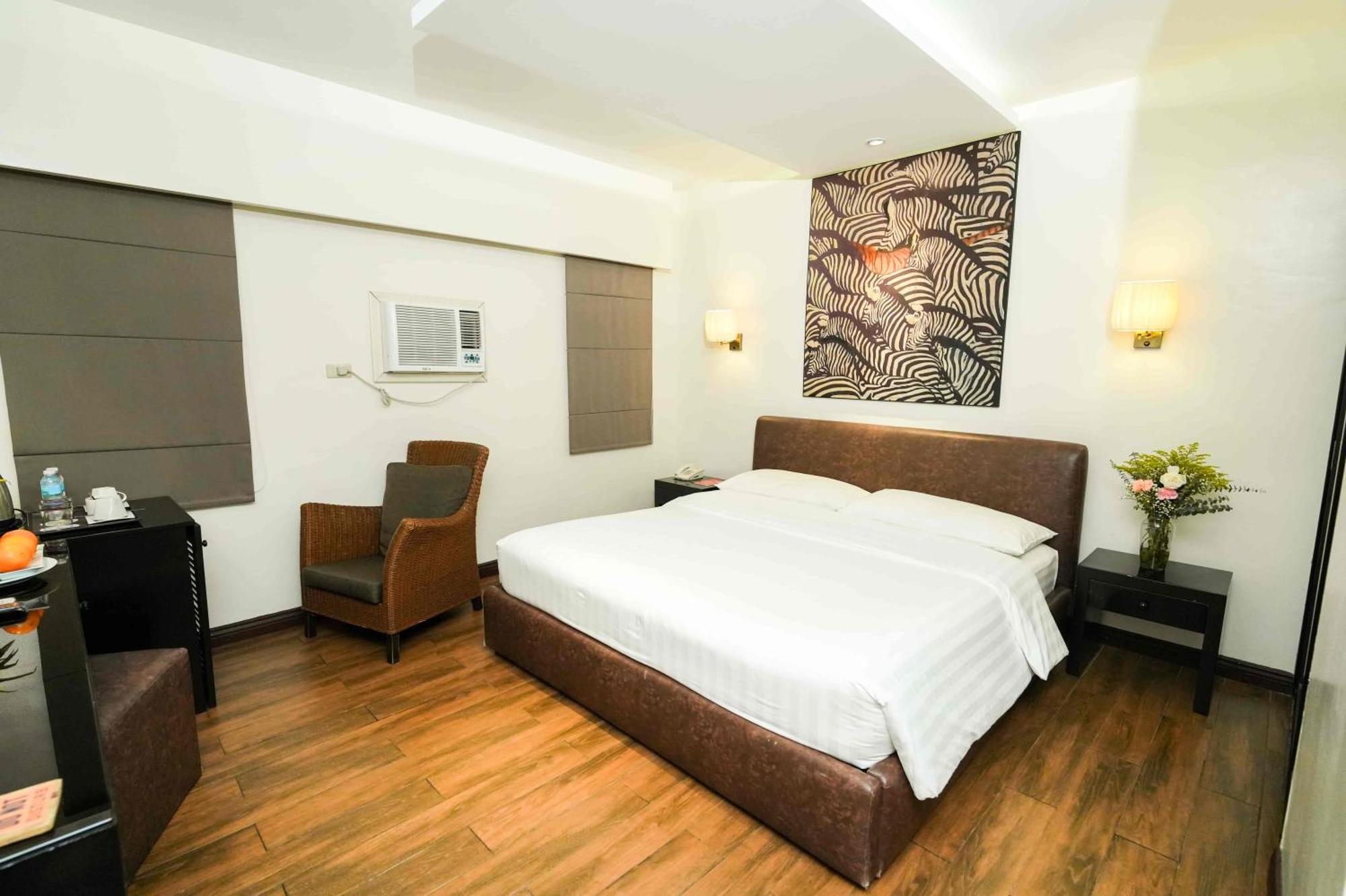 Deluxe King Room,1742974606:JPEG