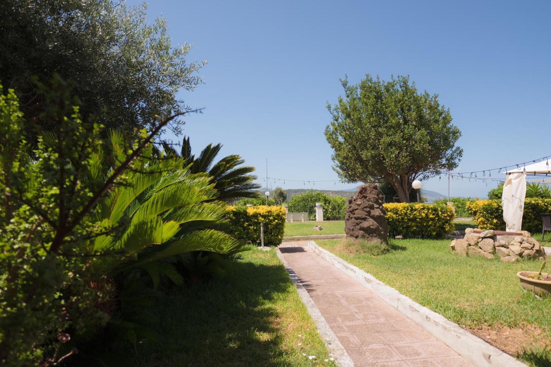 Double Room Garden View