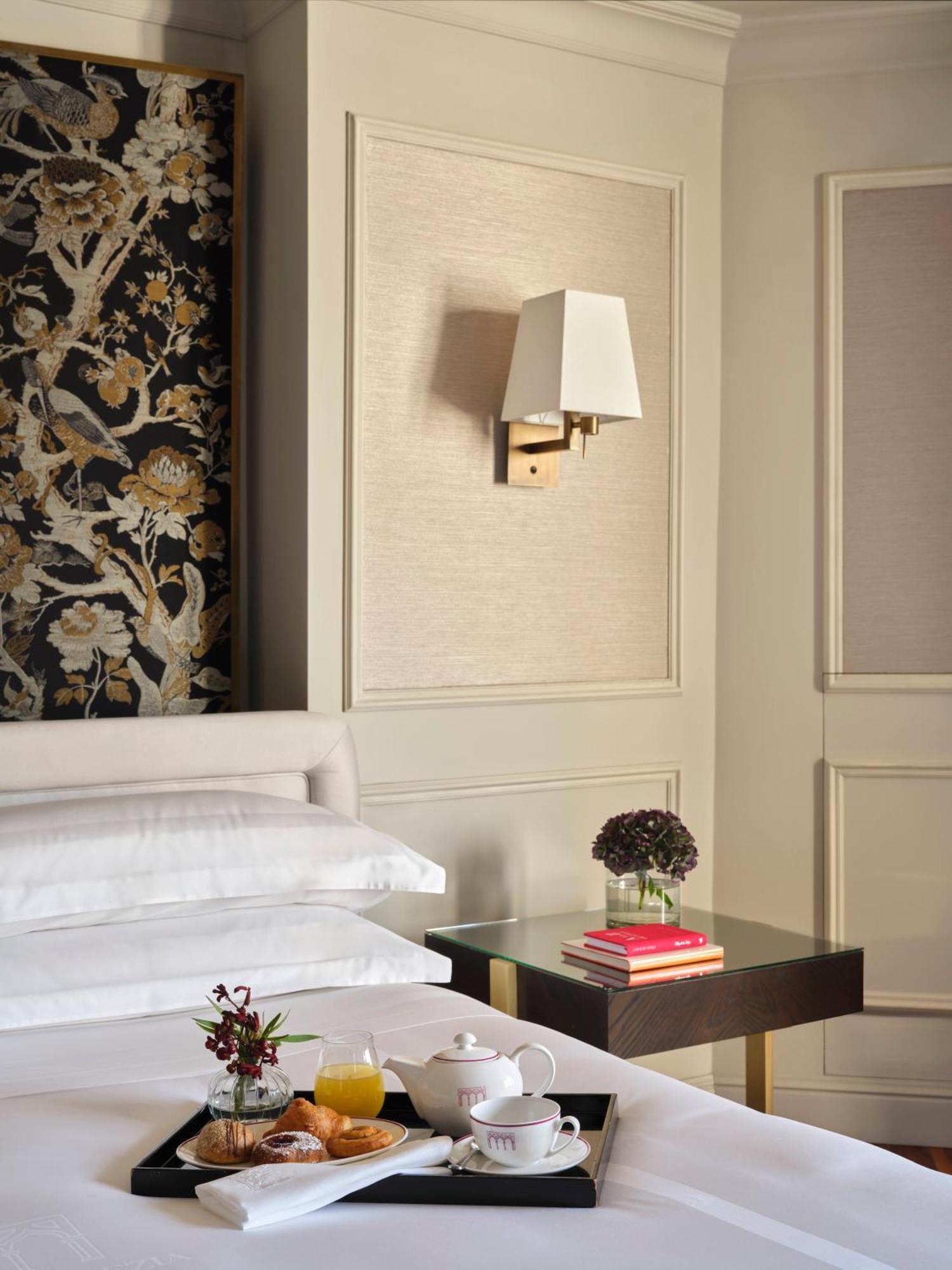 Junior Suite Lake View