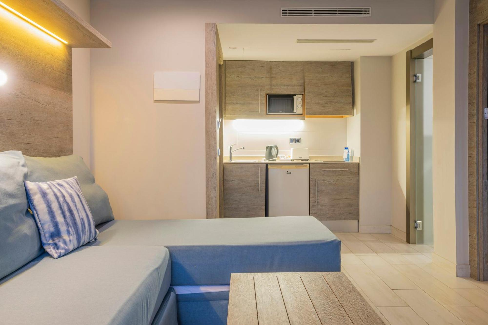 Apartment Quadruple