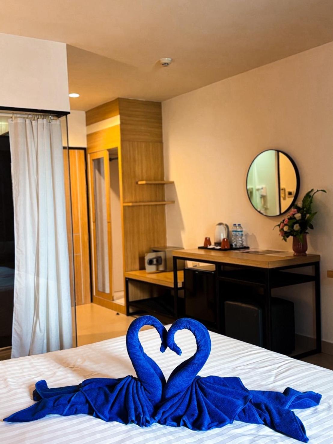 Superior King Room